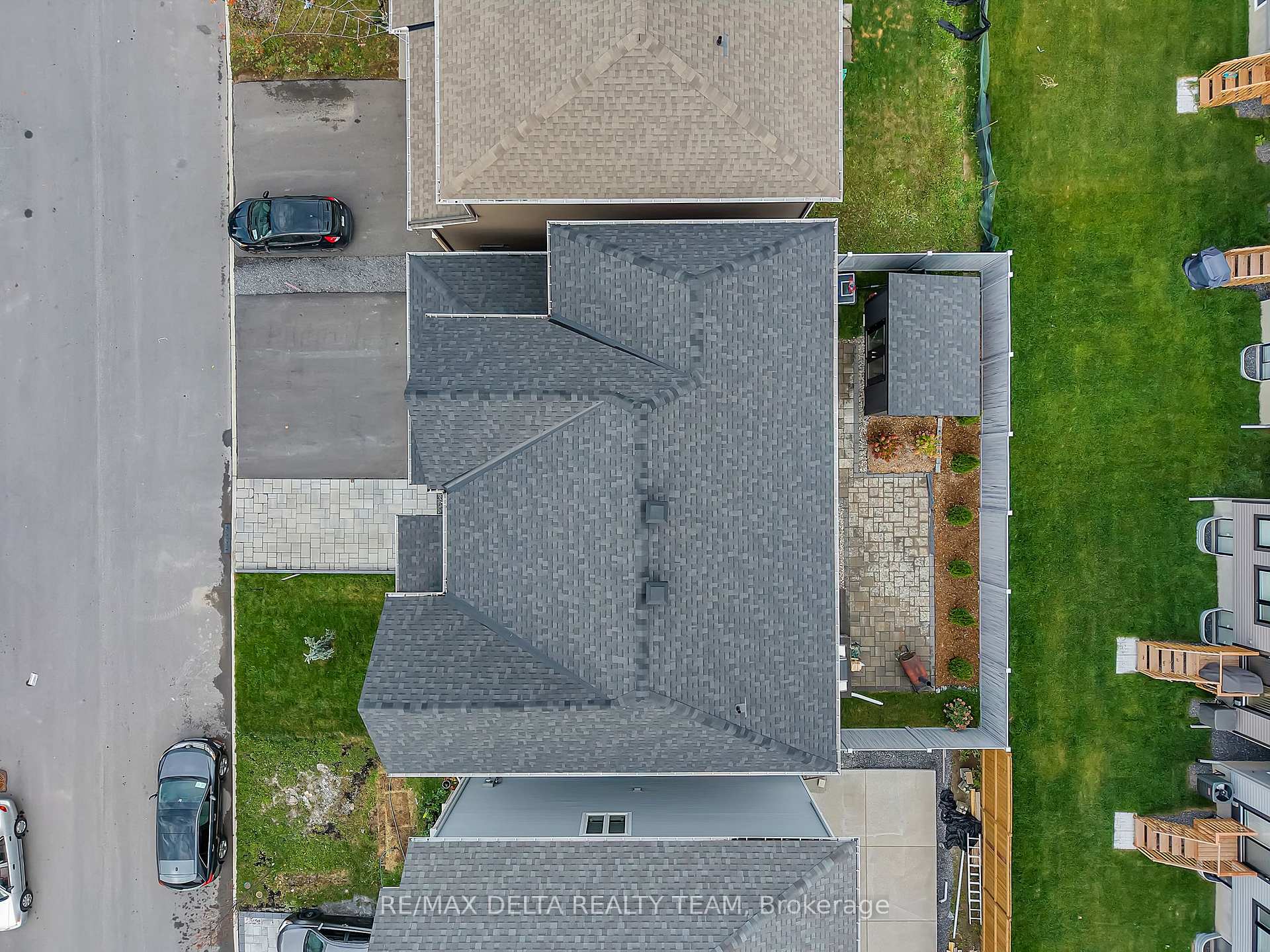 Photo 45 of 748 Vennecy Terrace, Ottawa, Chapel Hill South - Orleans Village — HOMEH