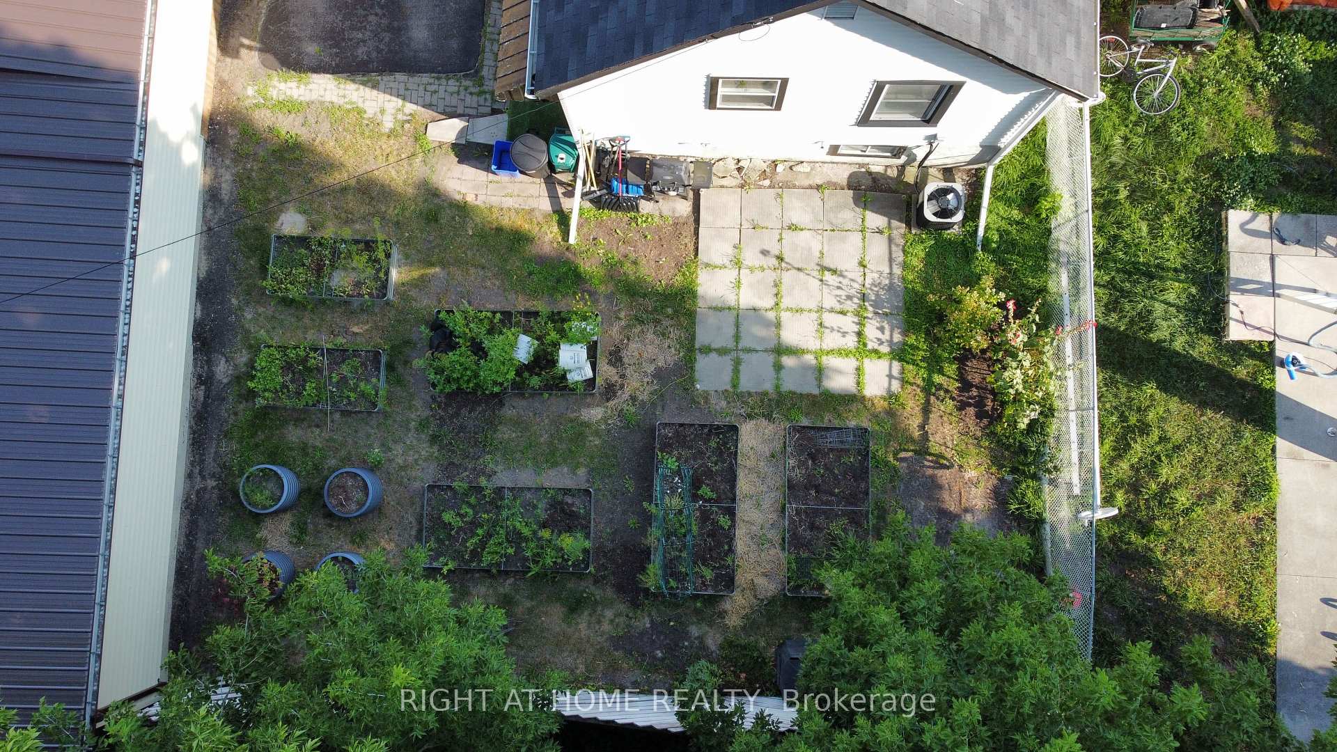 Photo 17 of 48 Ridley Street E, Belleville, Belleville Ward — HOMEH