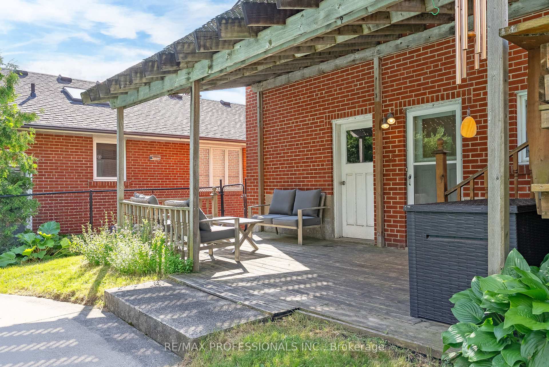 Photo 34 of 89 Glen Agar Drive, Etobicoke, Princess-Rosethorn — HOMEH
