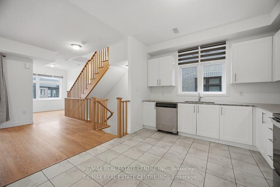 Photo 12 of 1551 Labine Point, Milton, Cobban — HOMEH