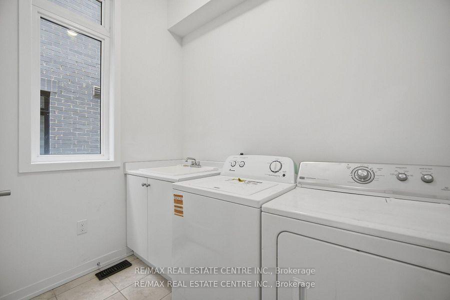 Photo 34 of 1551 Labine Point, Milton, Cobban — HOMEH
