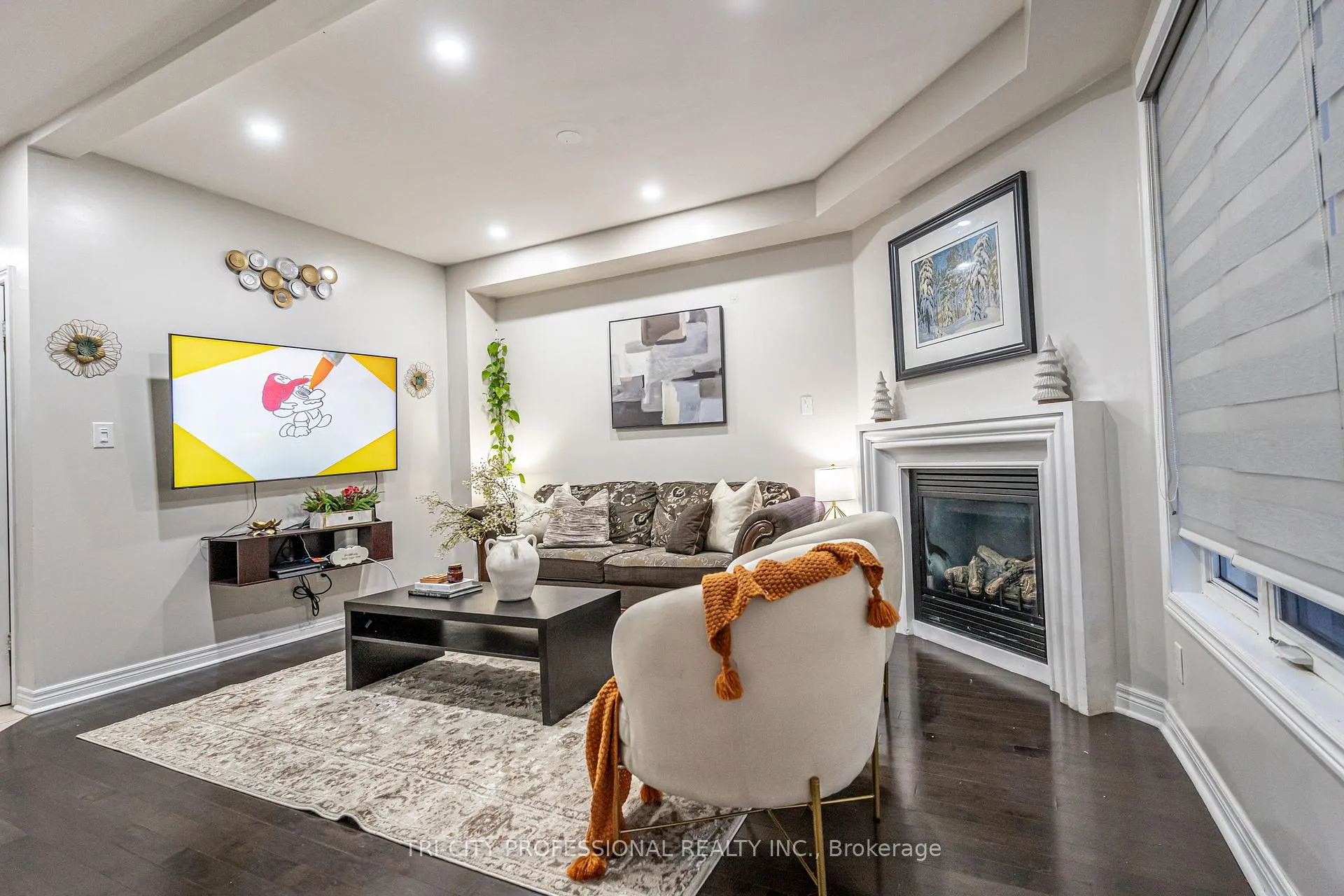 Photo 11 of 17 Sleightholme Crescent, Brampton, Bram East — HOMEH