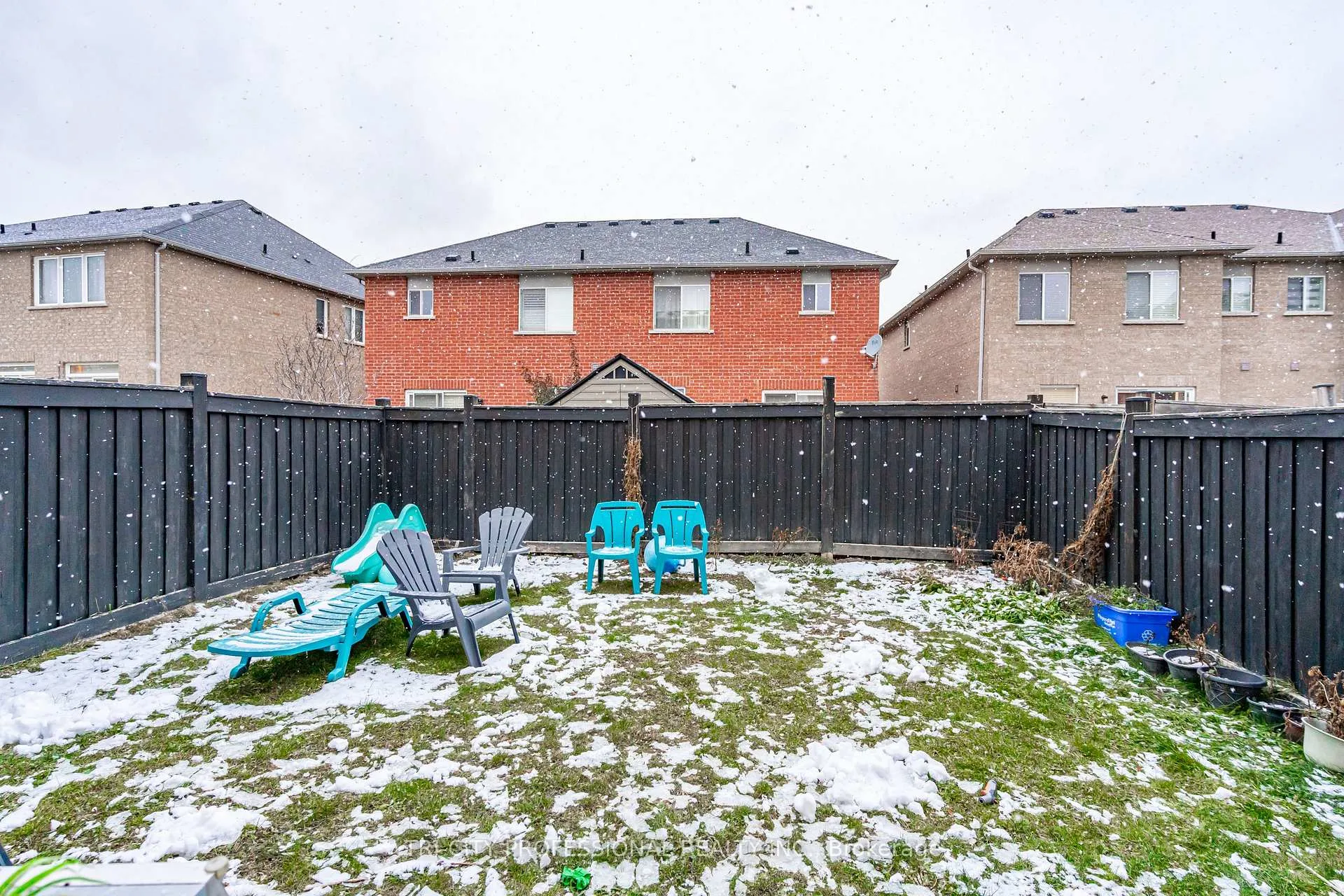 Photo 46 of 17 Sleightholme Crescent, Brampton, Bram East — HOMEH