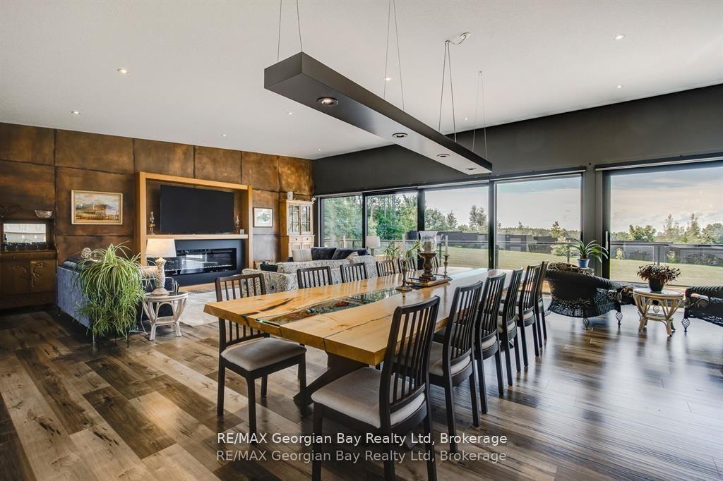 Photo 8 of 165 Wilson Road, Midland — HOMEH