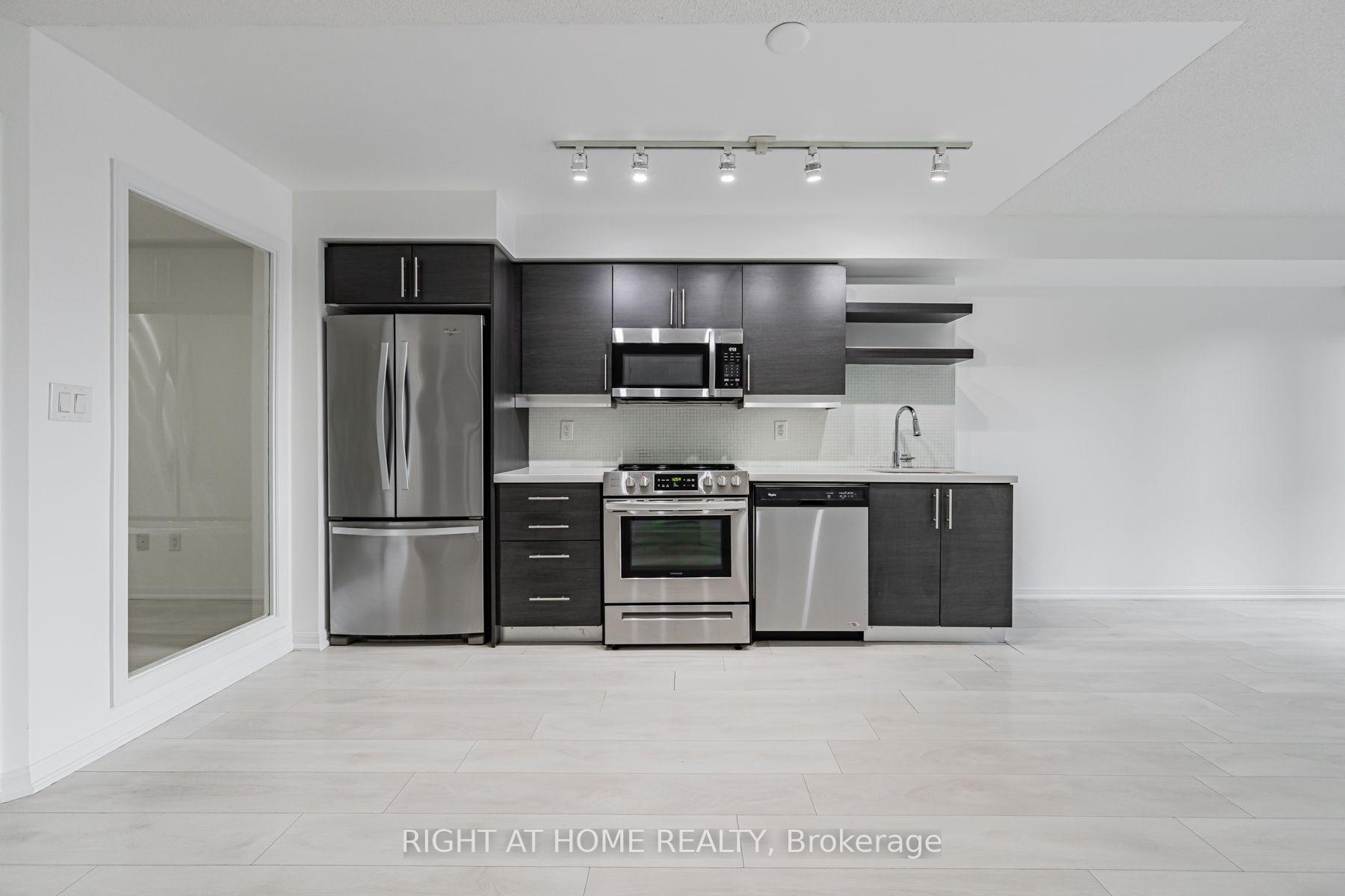 Photo 4 of Unit 516, 400 Adelaide Street E, Toronto, Moss Park — HOMEH