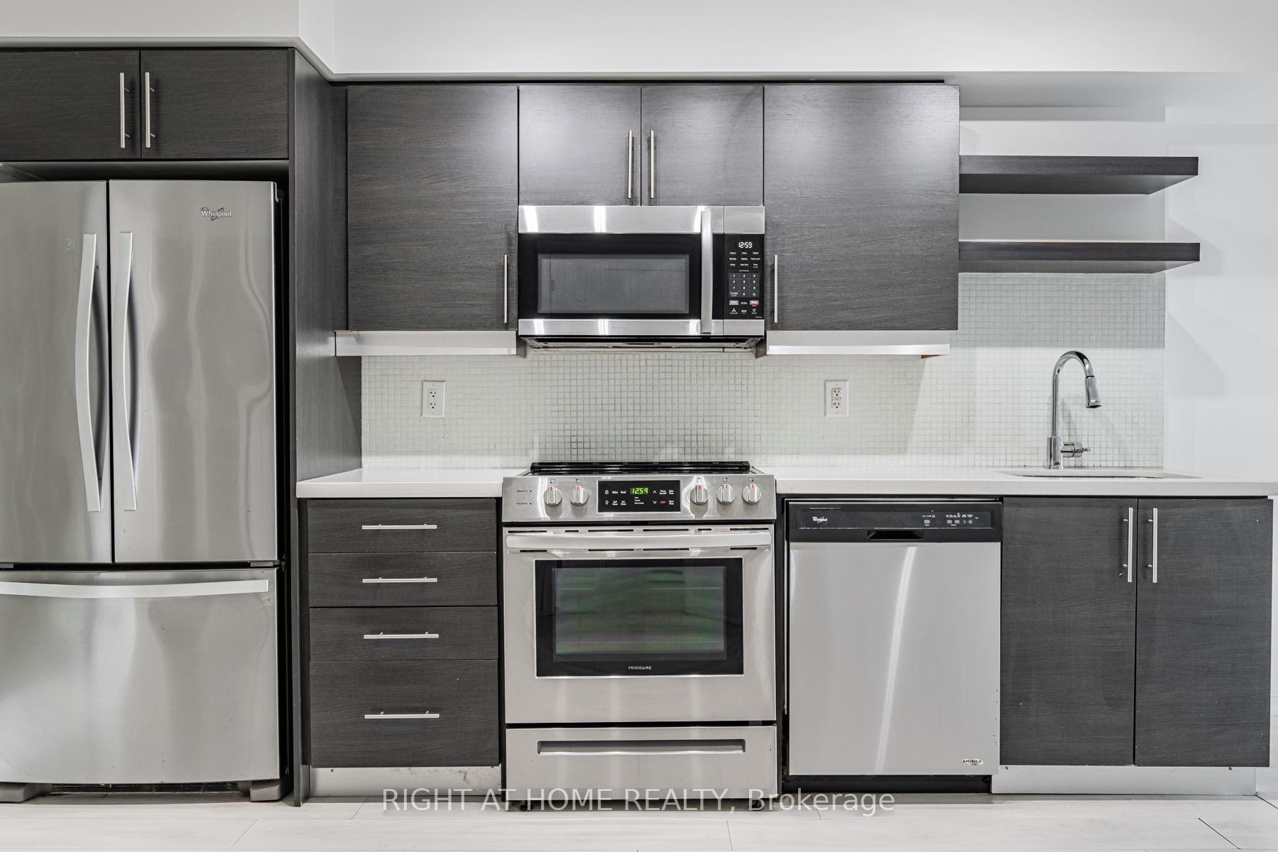 Photo 5 of Unit 516, 400 Adelaide Street E, Toronto, Moss Park — HOMEH
