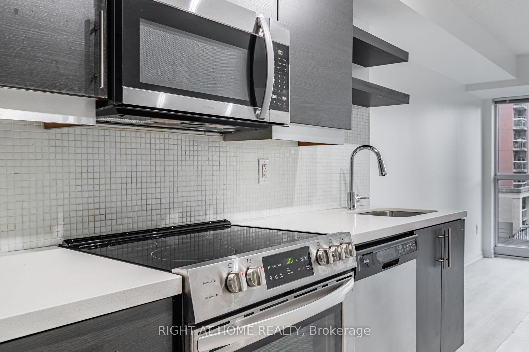 Photo 7 of Unit 516, 400 Adelaide Street E, Toronto, Moss Park — HOMEH