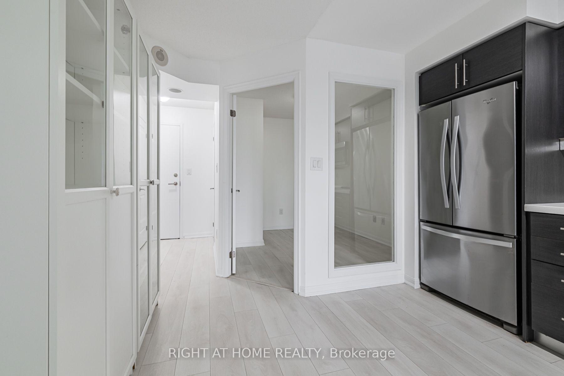 Photo 15 of Unit 516, 400 Adelaide Street E, Toronto, Moss Park — HOMEH