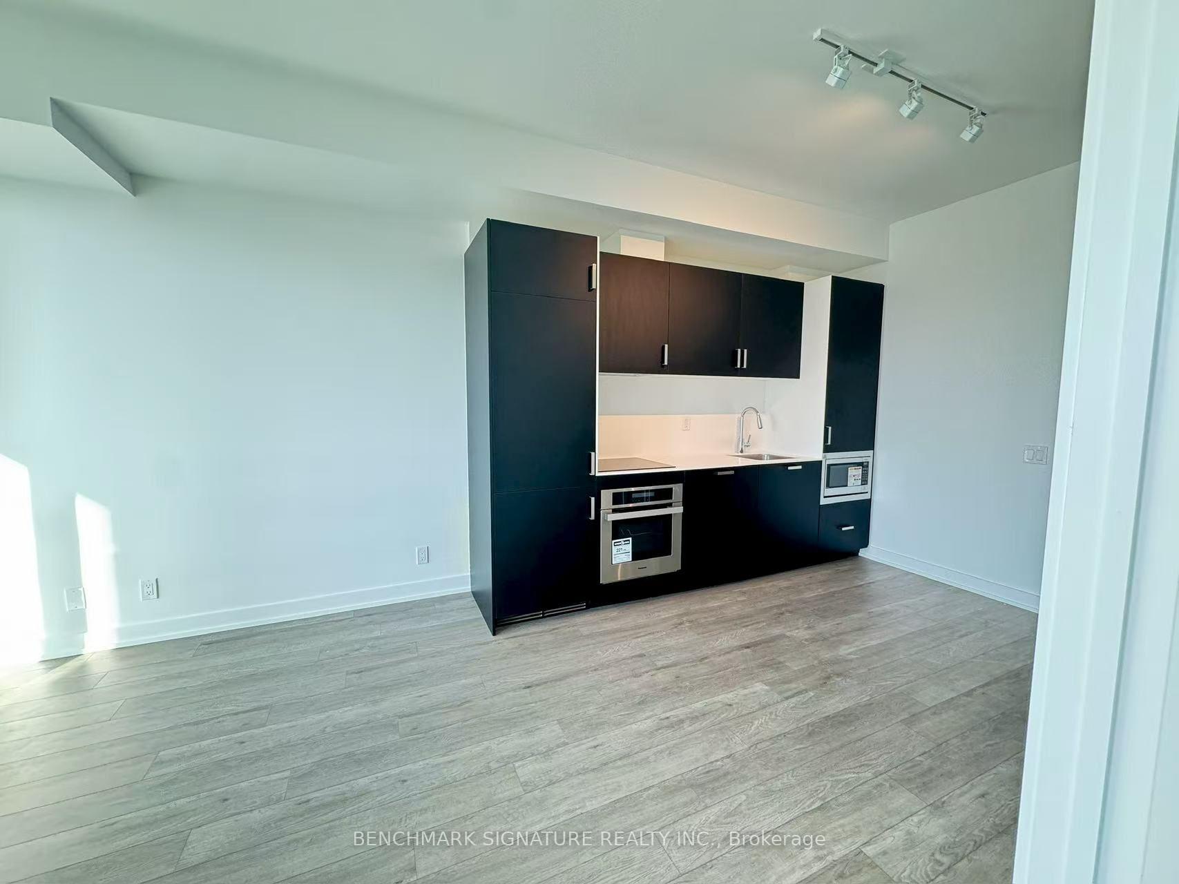 Photo 4 of Unit 5312, 88 Queen Street E, Toronto, Church-Yonge Corridor — HOMEH