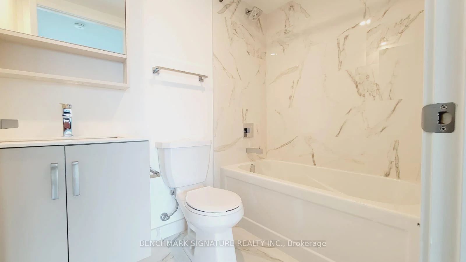 Photo 10 of Unit 5312, 88 Queen Street E, Toronto, Church-Yonge Corridor — HOMEH