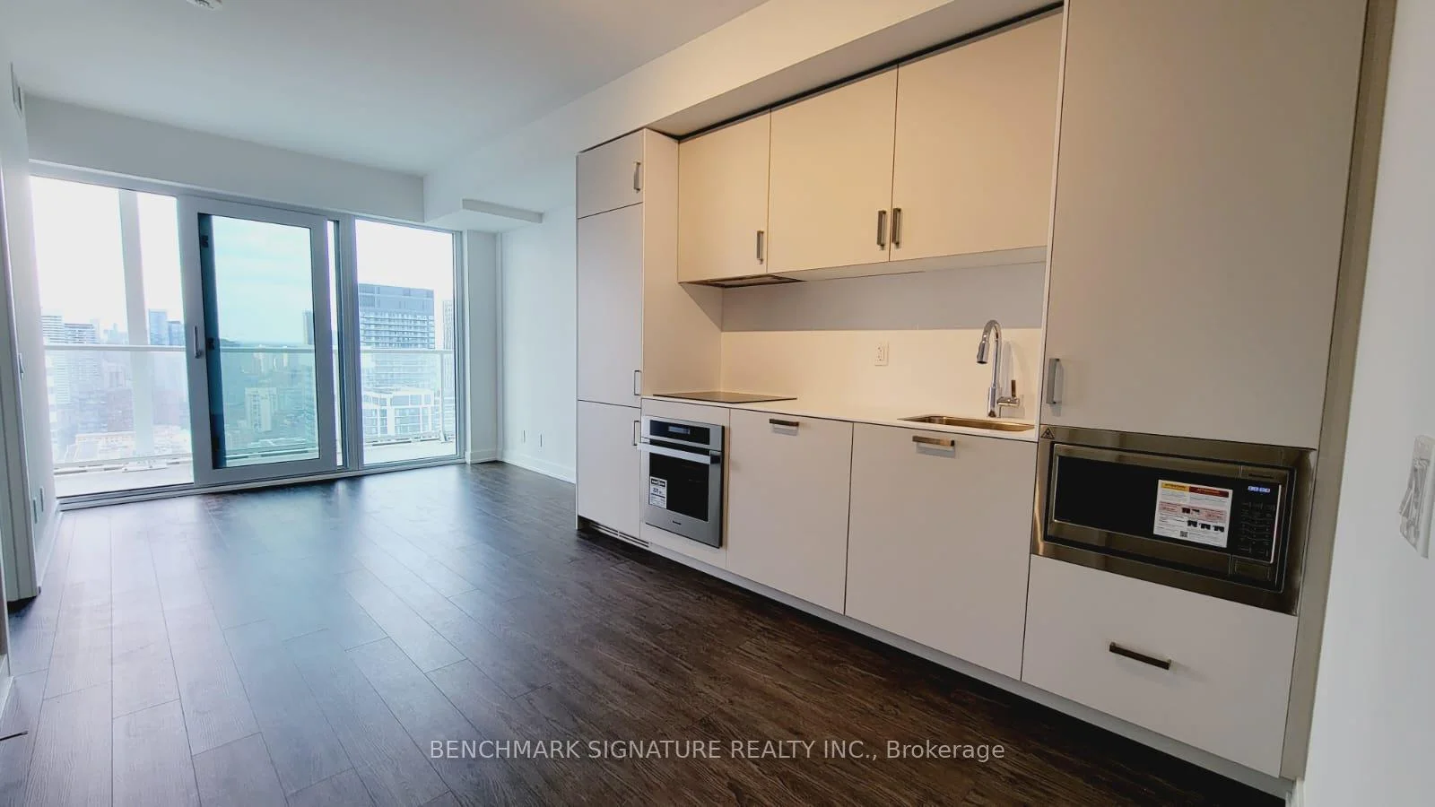 Photo 12 of Unit 5312, 88 Queen Street E, Toronto, Church-Yonge Corridor — HOMEH