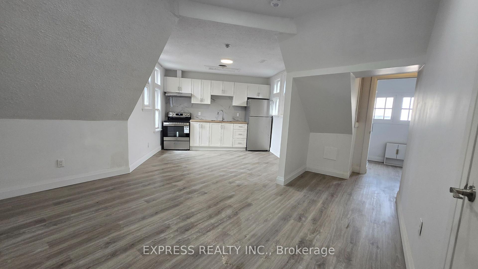 Photo 2 of Unit 301, 252 James Street S, Hamilton, Durand — HOMEH
