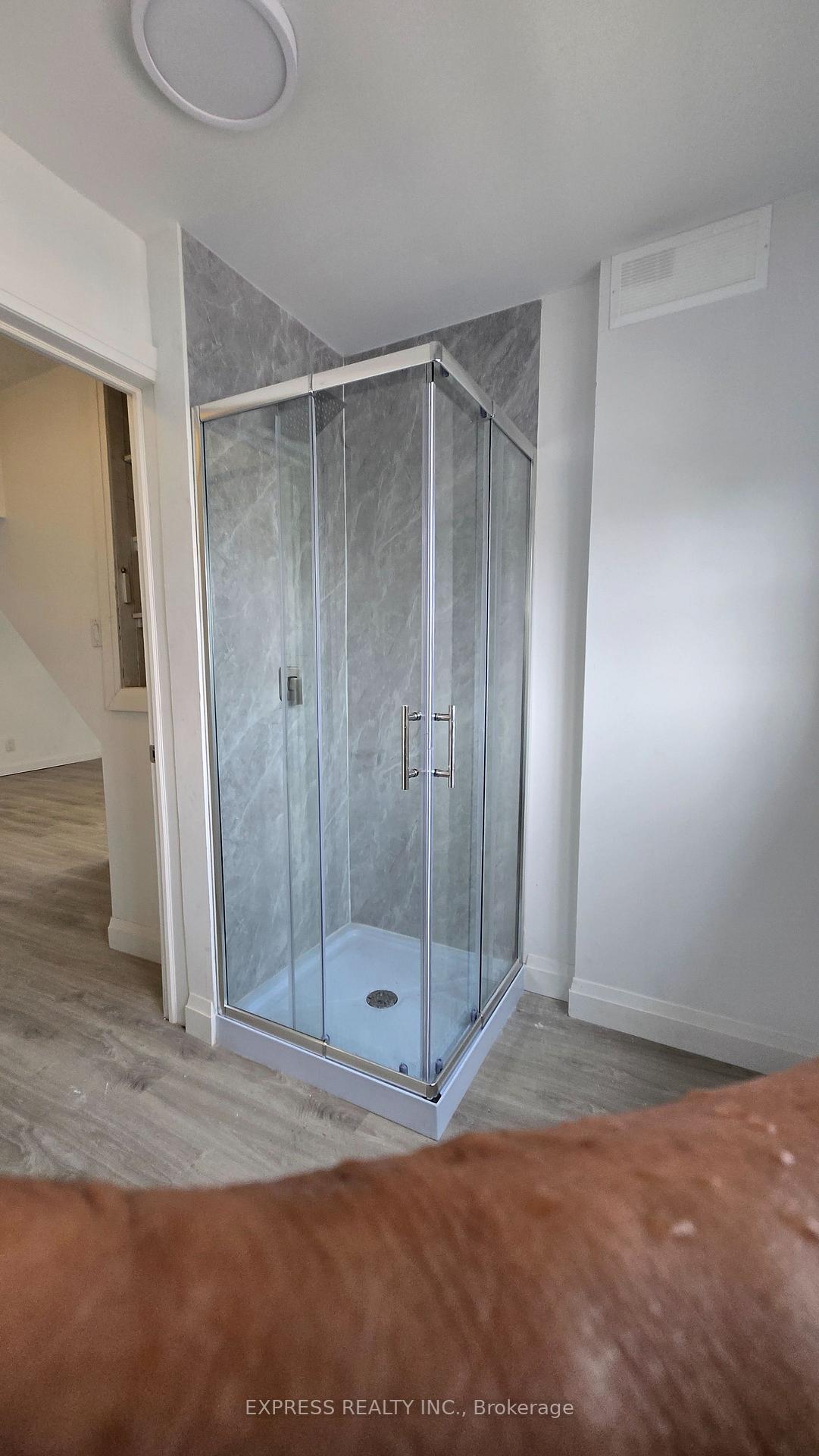 Photo 7 of Unit 301, 252 James Street S, Hamilton, Durand — HOMEH
