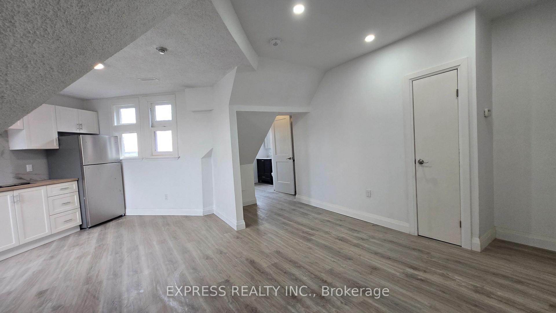 Photo 14 of Unit 301, 252 James Street S, Hamilton, Durand — HOMEH