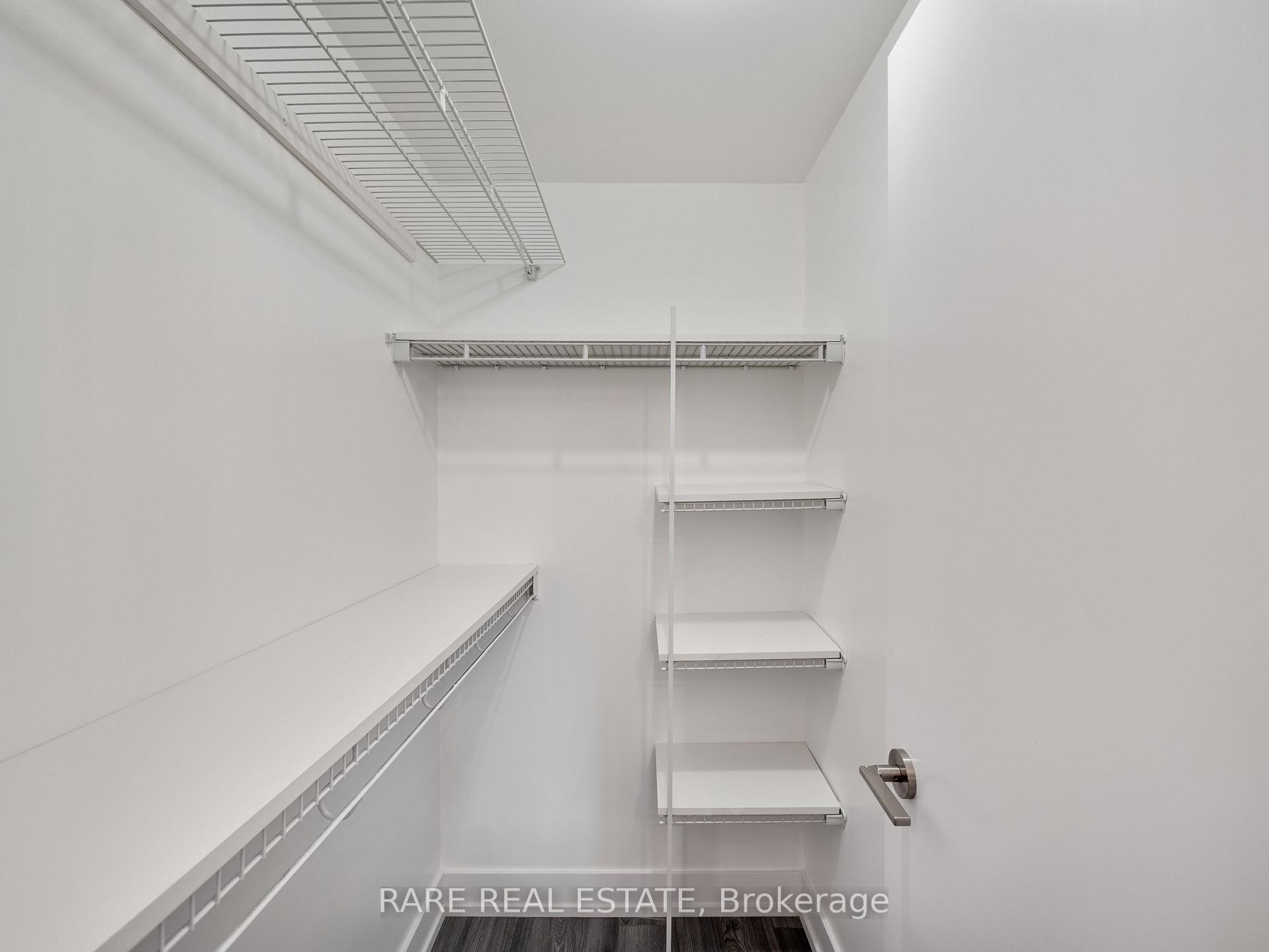 Photo 4 of Unit 203, 170 Chiltern Hill Road, Toronto, Humewood-Cedarvale — HOMEH