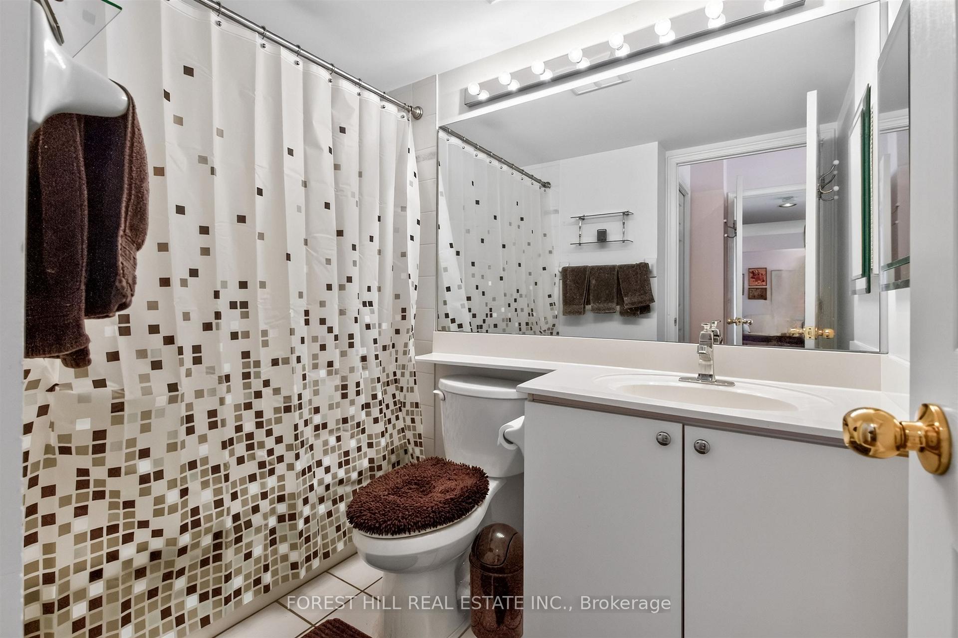 Photo 18 of Unit 1005, 2 Covington Road, Toronto, Englemount-Lawrence — HOMEH