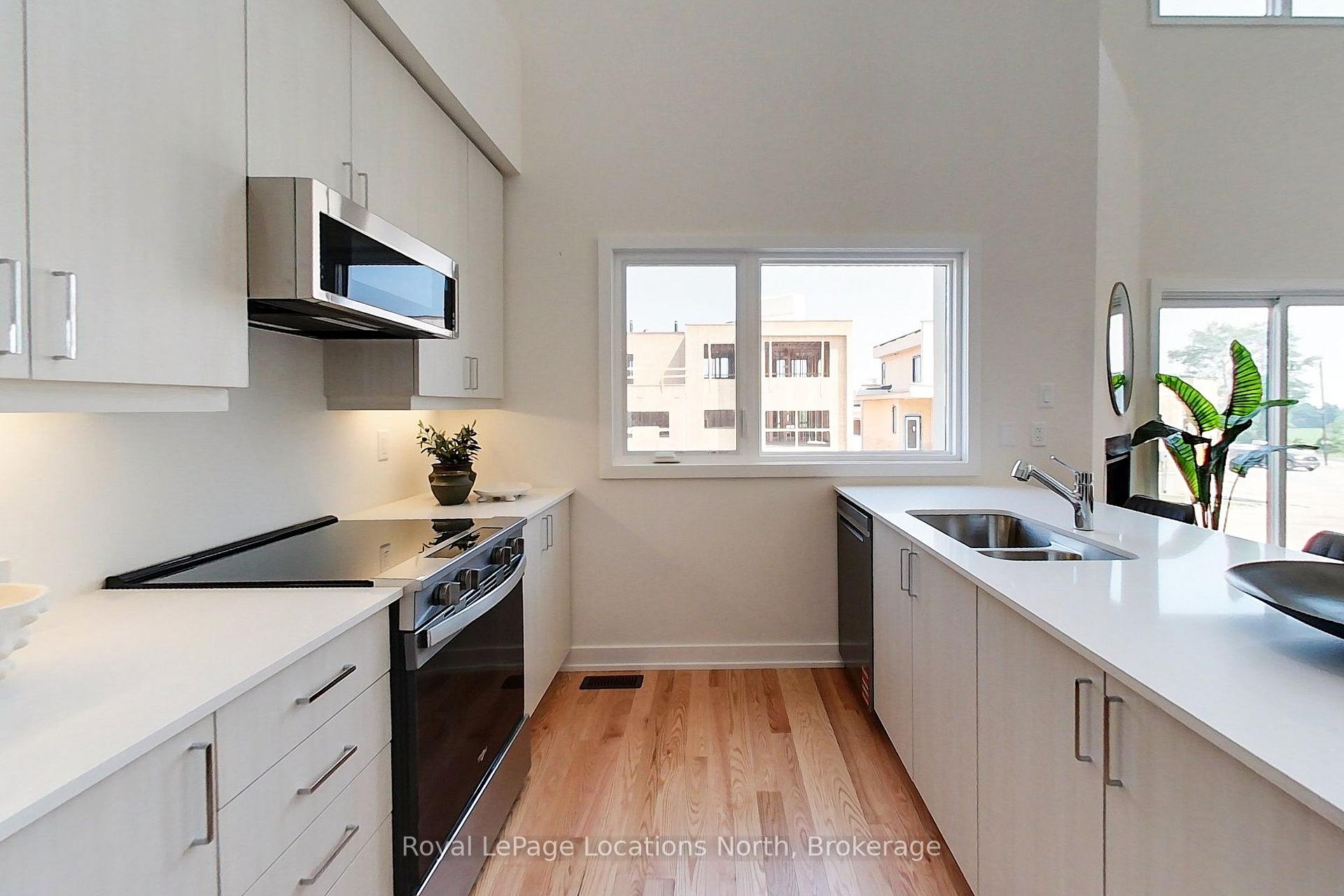 Photo 14 of 224 Stoneleigh Drive, Blue Mountains — HOMEH