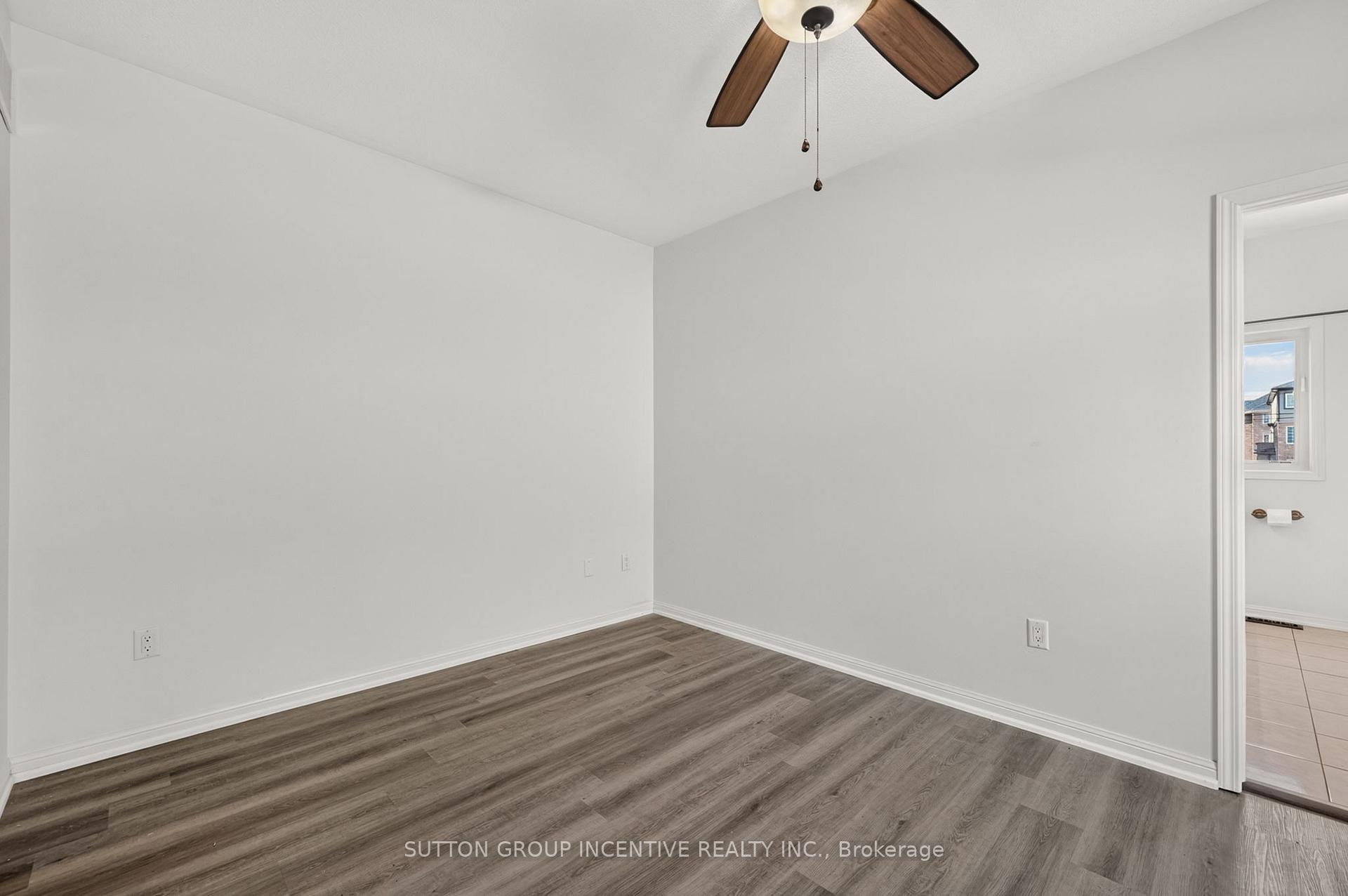 Photo 35 of 116 Sun King Crescent, Barrie, Innis-Shore — HOMEH