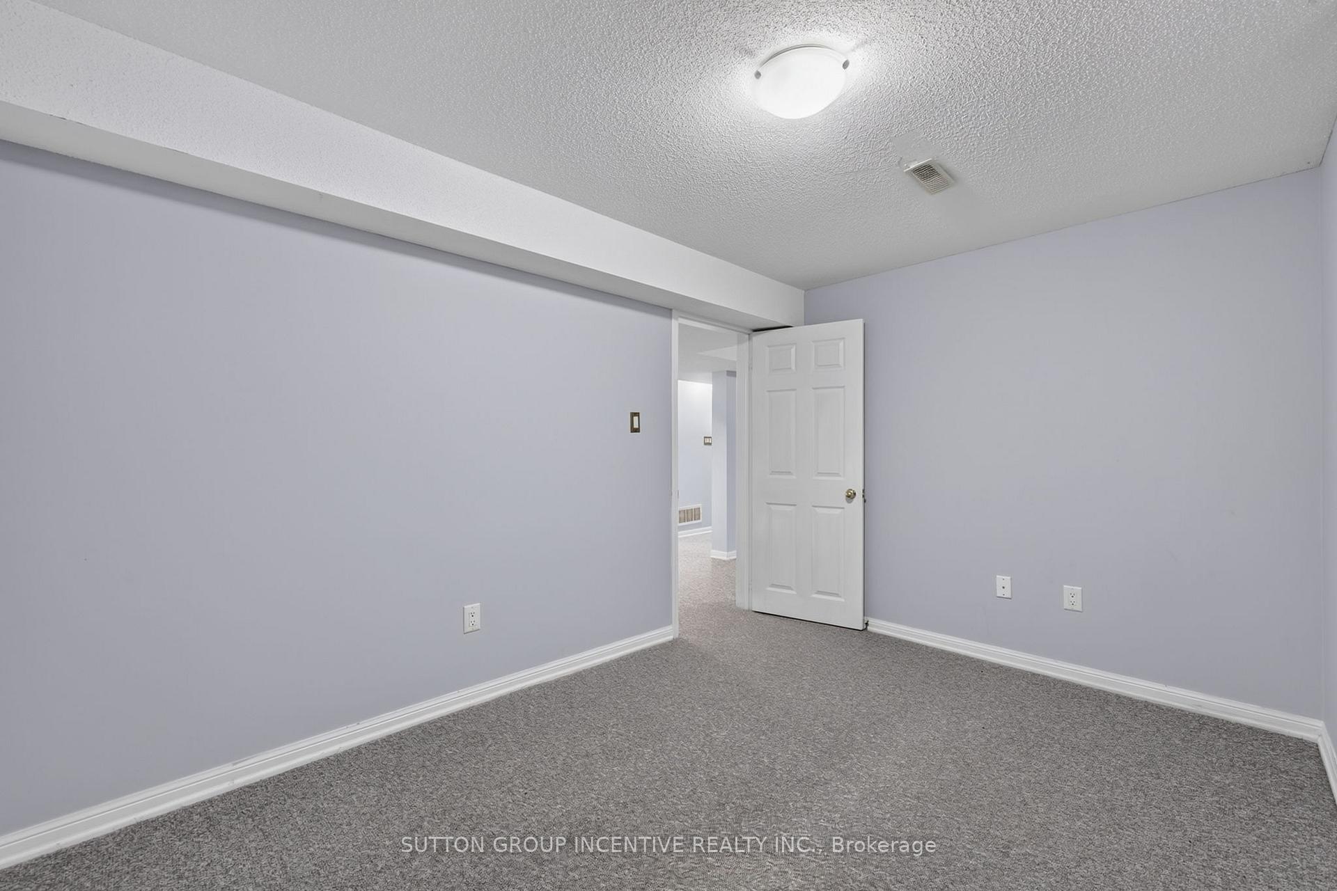 Photo 47 of 116 Sun King Crescent, Barrie, Innis-Shore — HOMEH