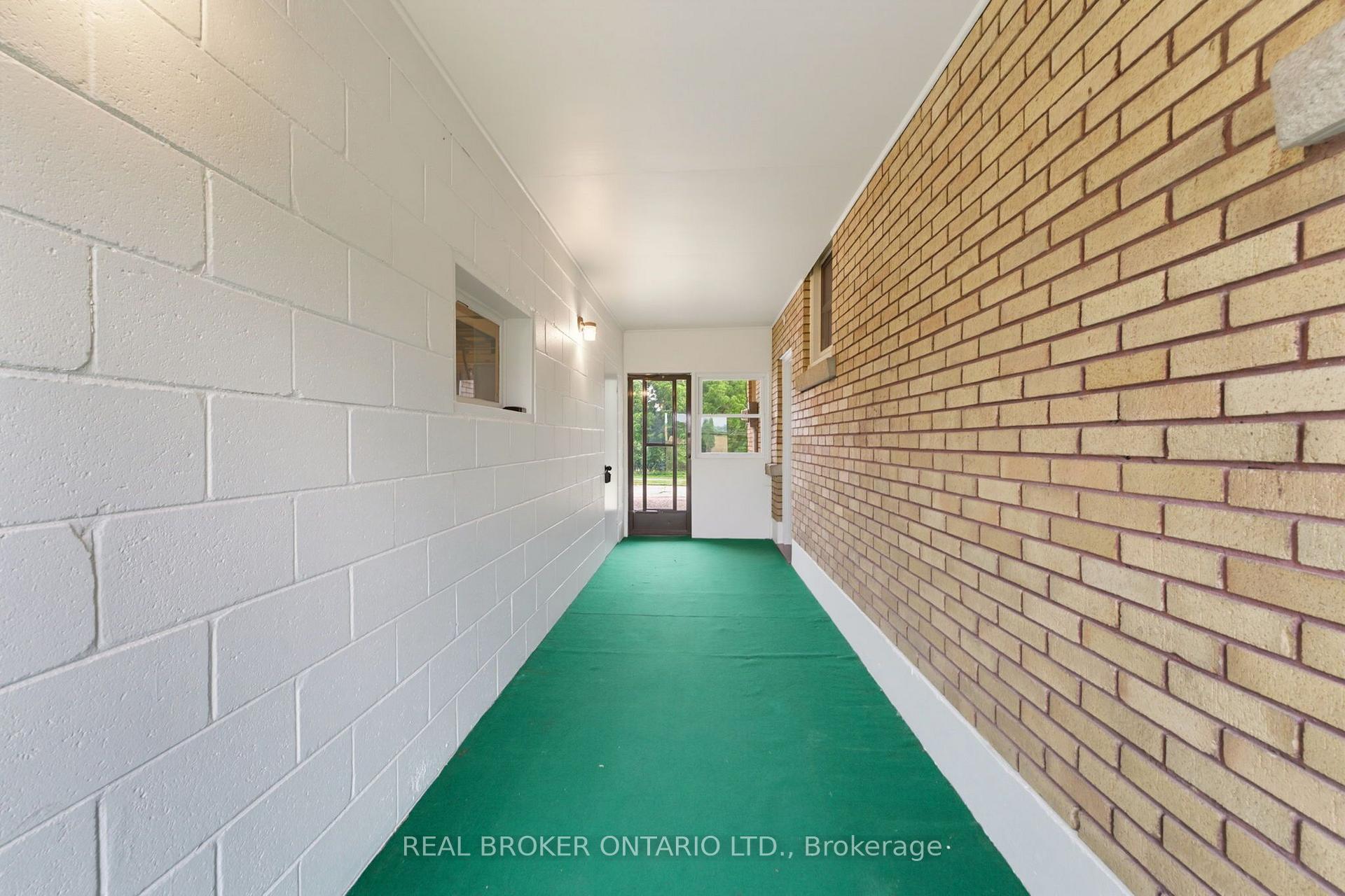 Photo 25 of 347 Blue Lake Road, Brant, South Dumfries — HOMEH