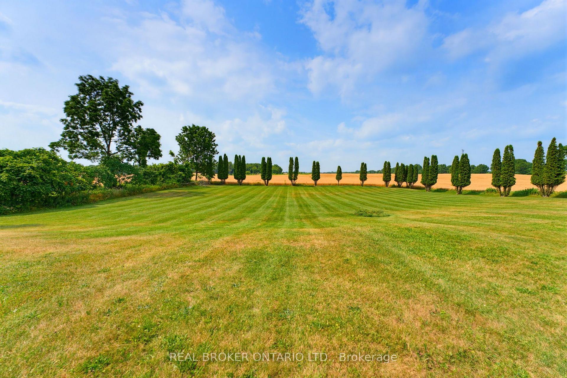 Photo 35 of 347 Blue Lake Road, Brant, South Dumfries — HOMEH