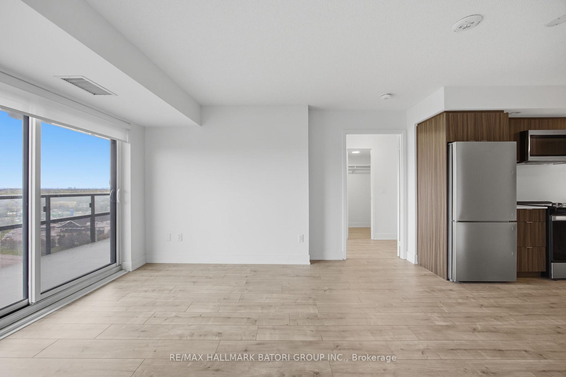 Photo 8 of Unit 1505, 10 Eva Road, Etobicoke, Etobicoke West Mall — HOMEH