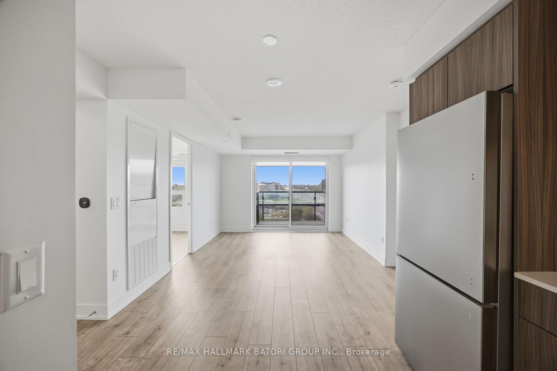Photo 10 of Unit 1505, 10 Eva Road, Etobicoke, Etobicoke West Mall — HOMEH