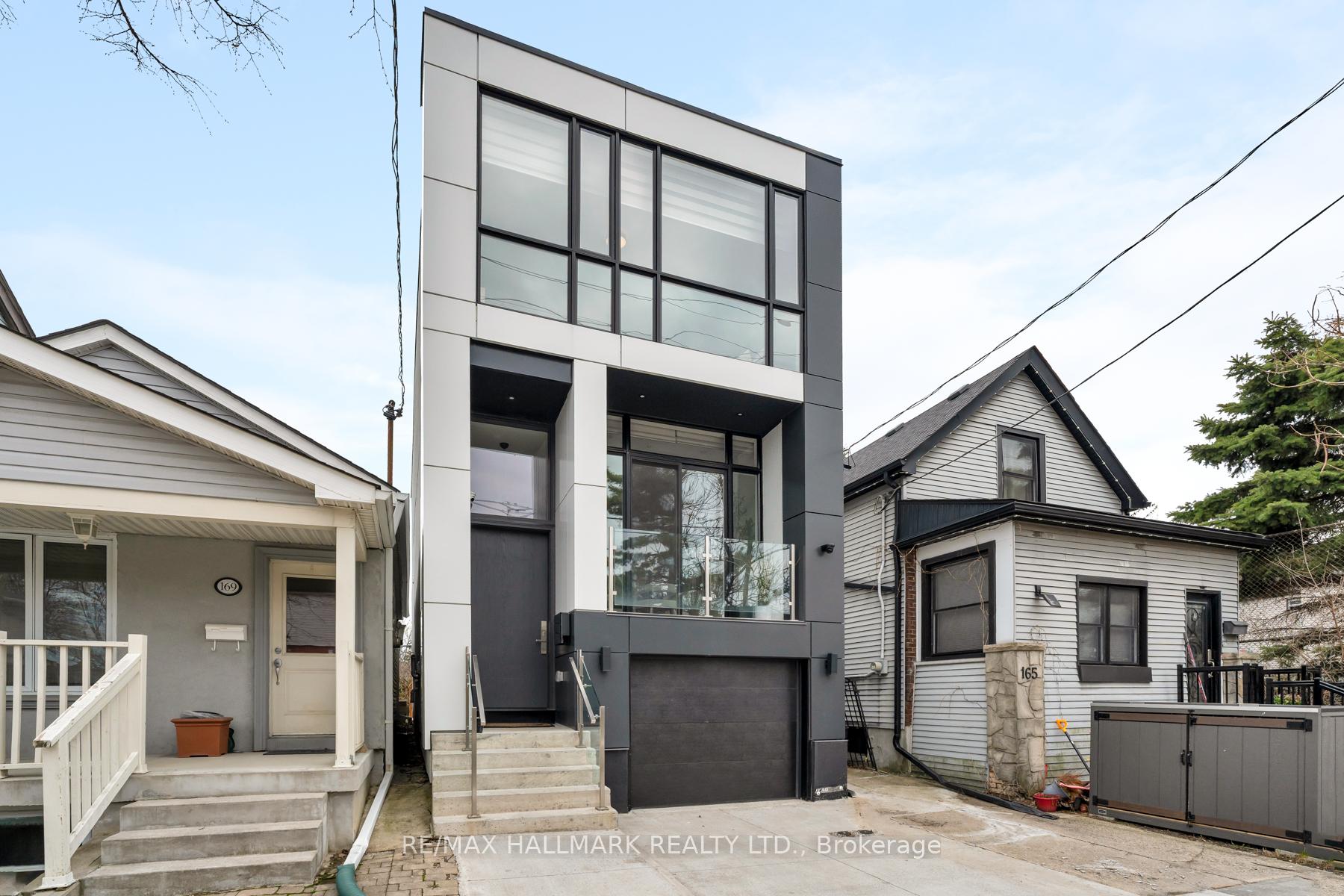 Photo 2 of 167 Sammon Avenue, Toronto, Danforth Village-East York — HOMEH
