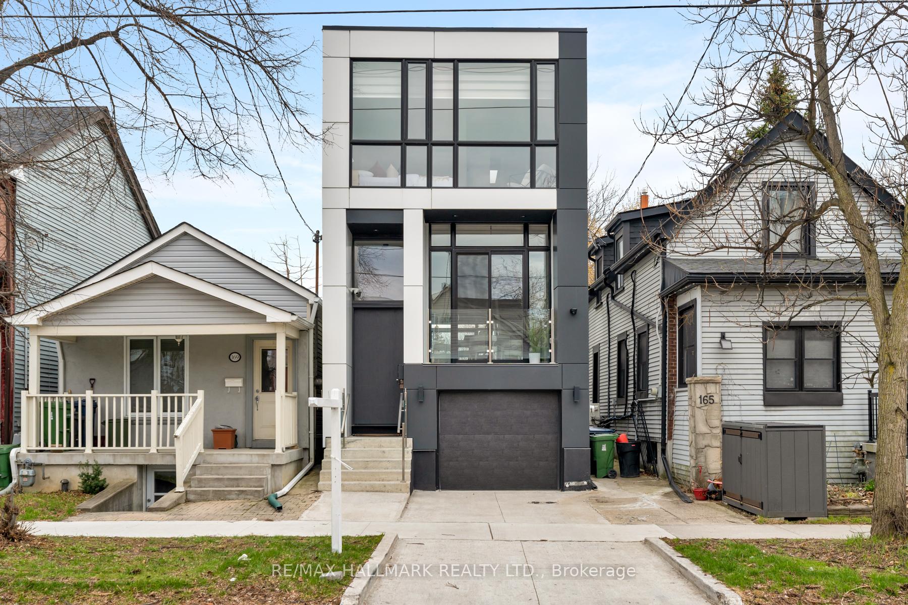 Photo 3 of 167 Sammon Avenue, Toronto, Danforth Village-East York — HOMEH