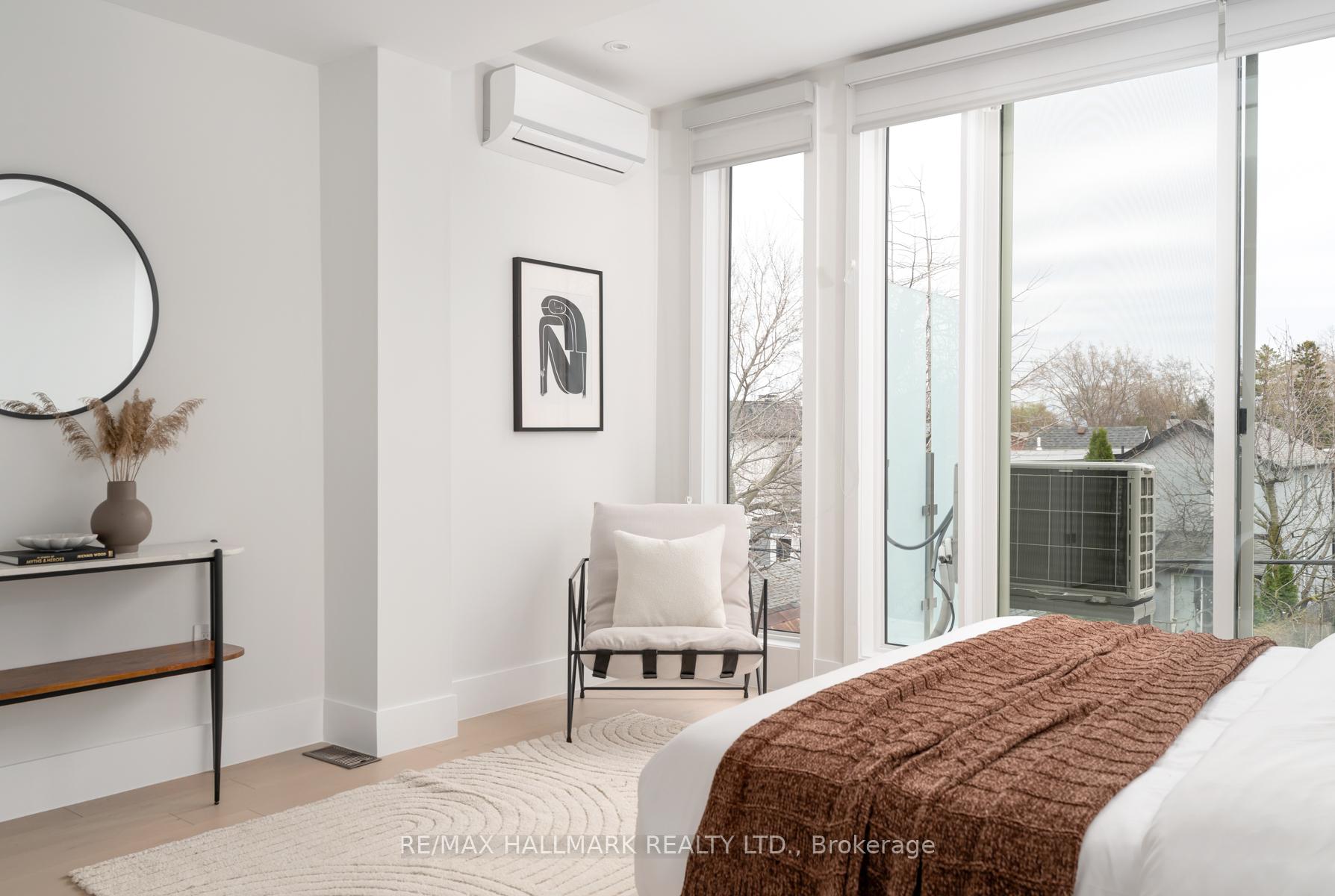 Photo 23 of 167 Sammon Avenue, Toronto, Danforth Village-East York — HOMEH