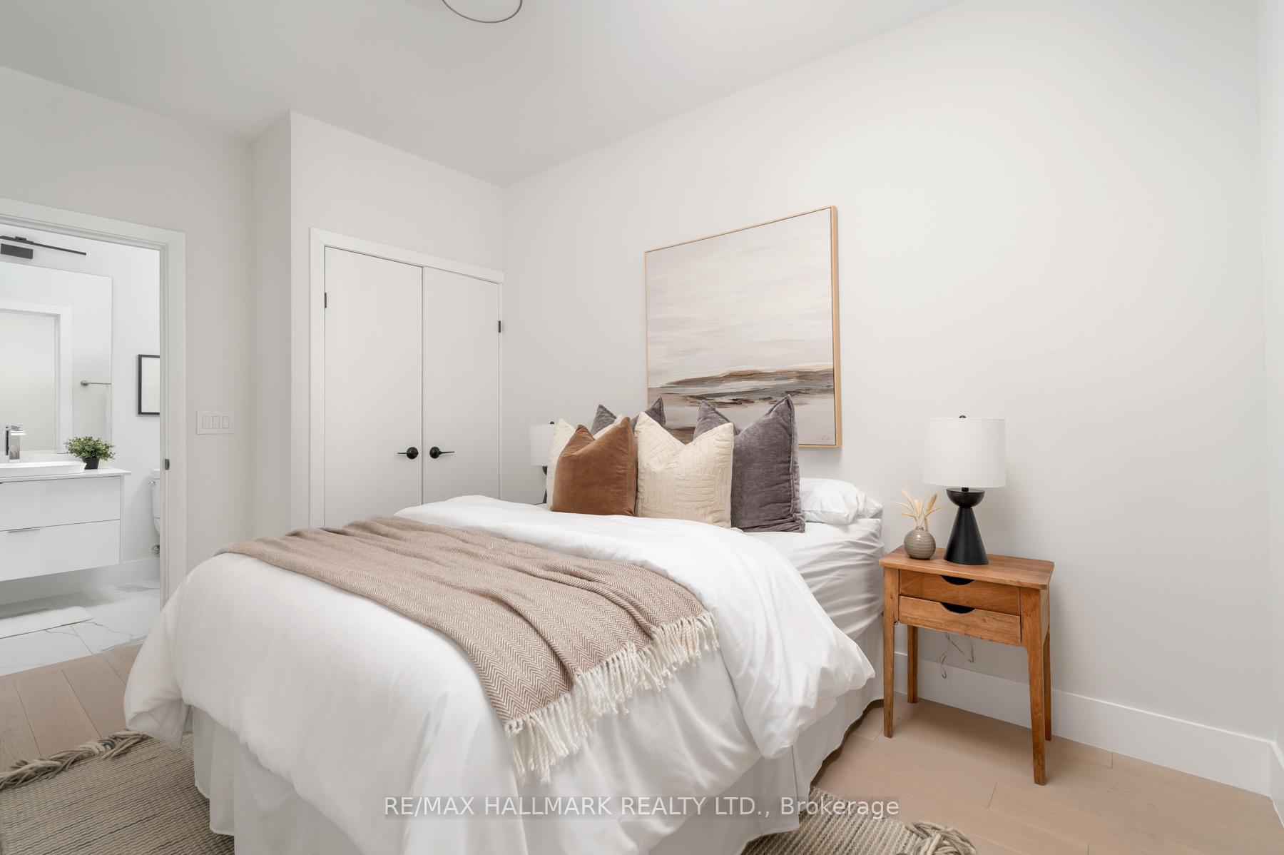 Photo 25 of 167 Sammon Avenue, Toronto, Danforth Village-East York — HOMEH