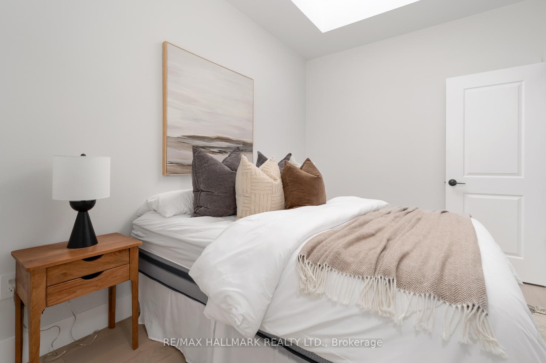 Photo 27 of 167 Sammon Avenue, Toronto, Danforth Village-East York — HOMEH