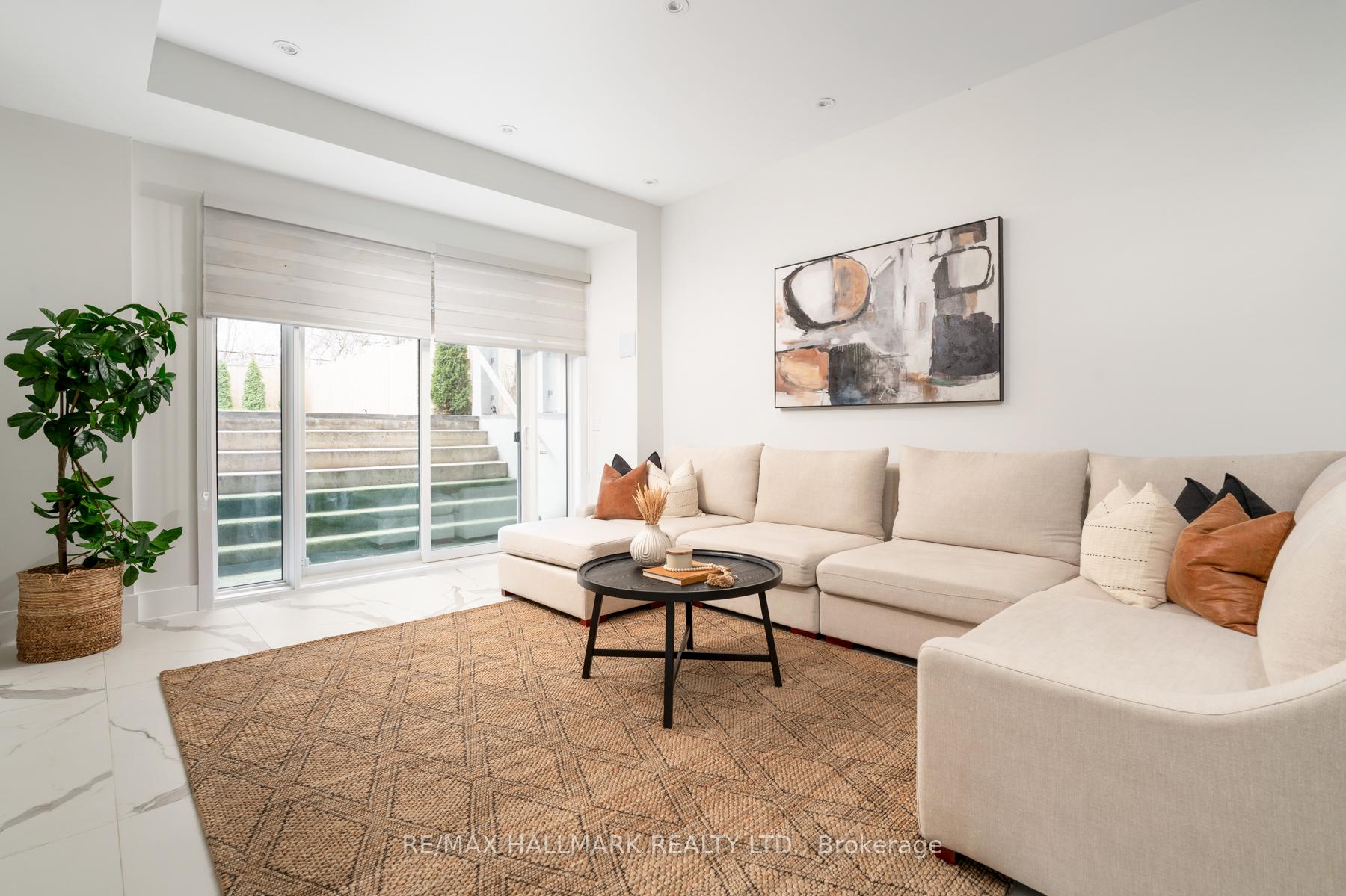 Photo 38 of 167 Sammon Avenue, Toronto, Danforth Village-East York — HOMEH