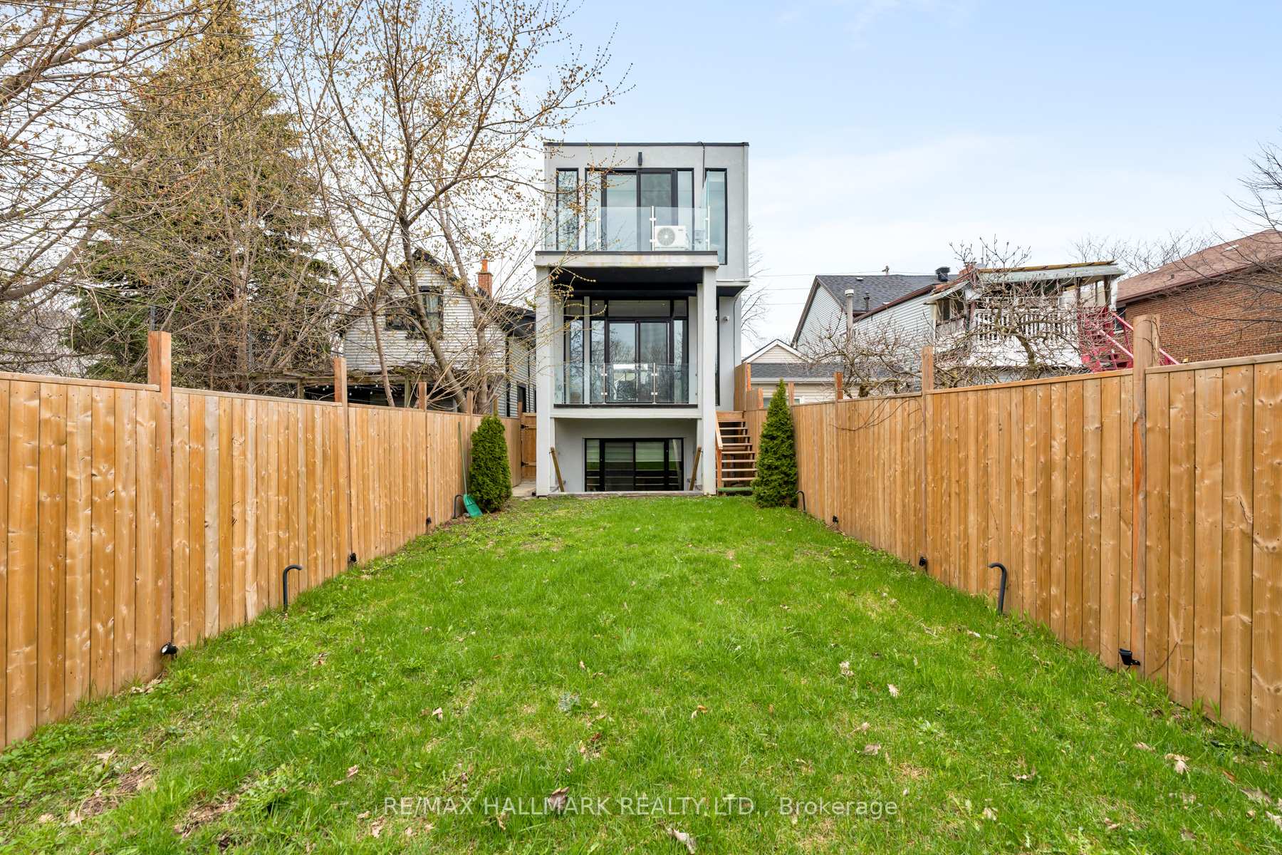 Photo 42 of 167 Sammon Avenue, Toronto, Danforth Village-East York — HOMEH