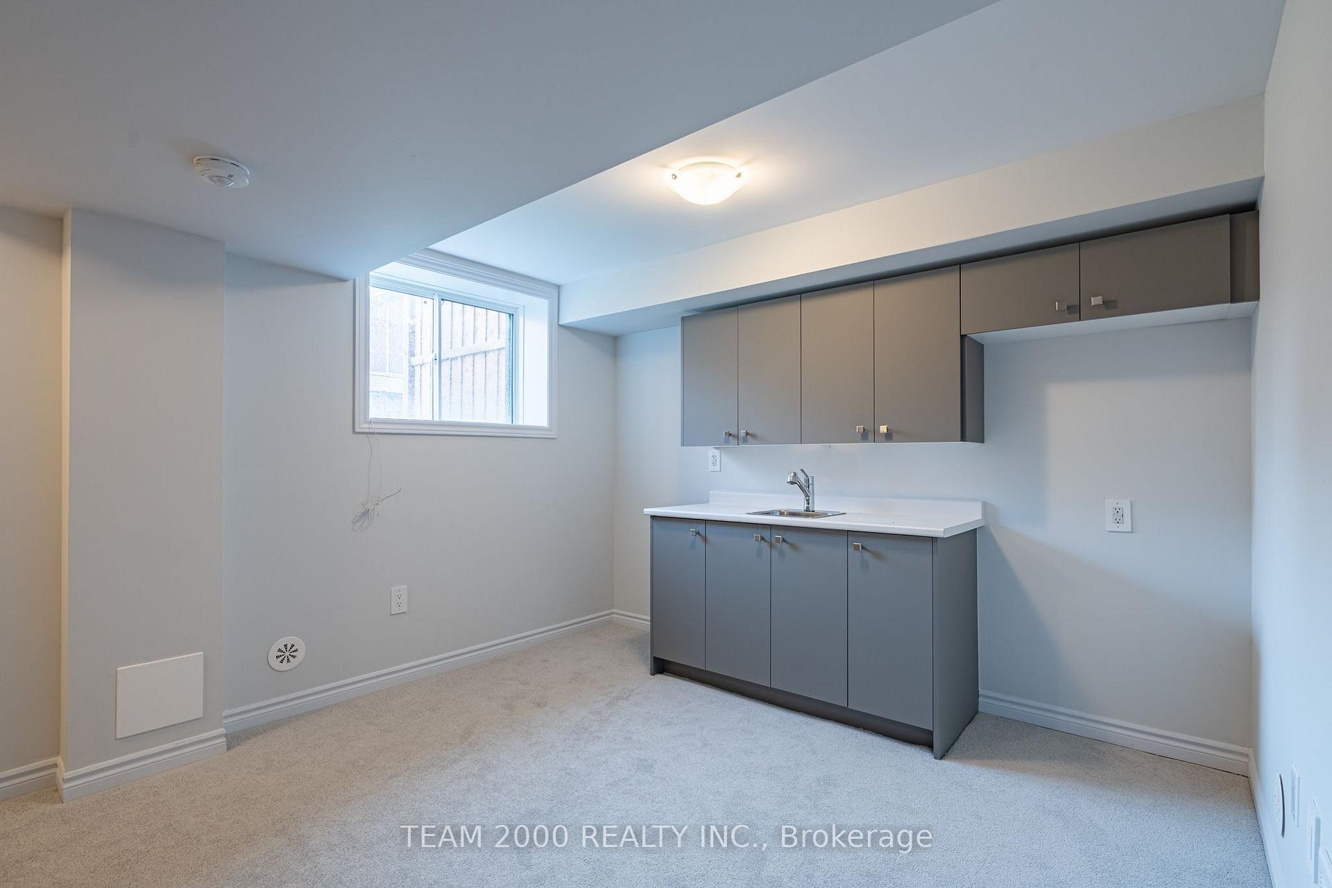 Photo 13 of 5971 Saigon Street, Mississauga, East Credit — HOMEH