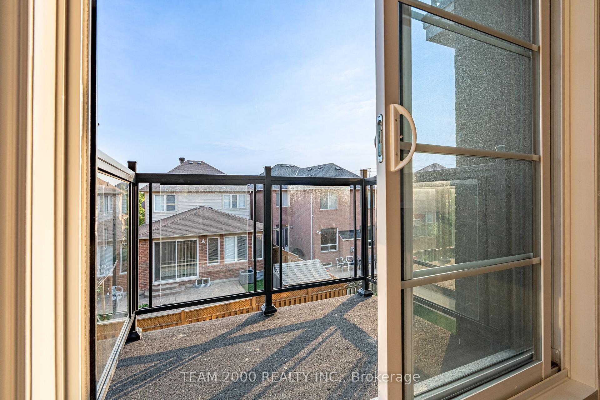 Photo 18 of 5971 Saigon Street, Mississauga, East Credit — HOMEH