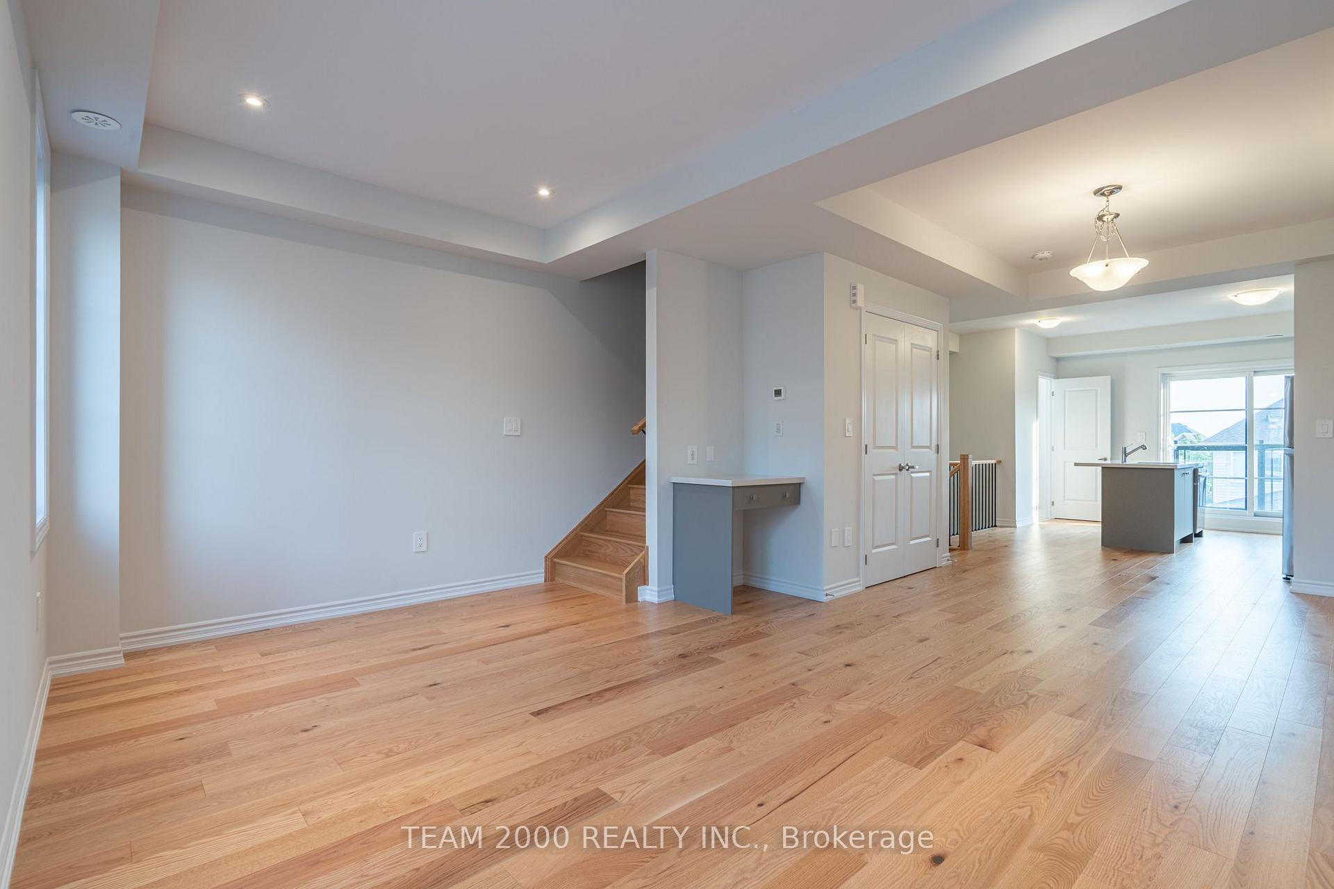Photo 22 of 5971 Saigon Street, Mississauga, East Credit — HOMEH