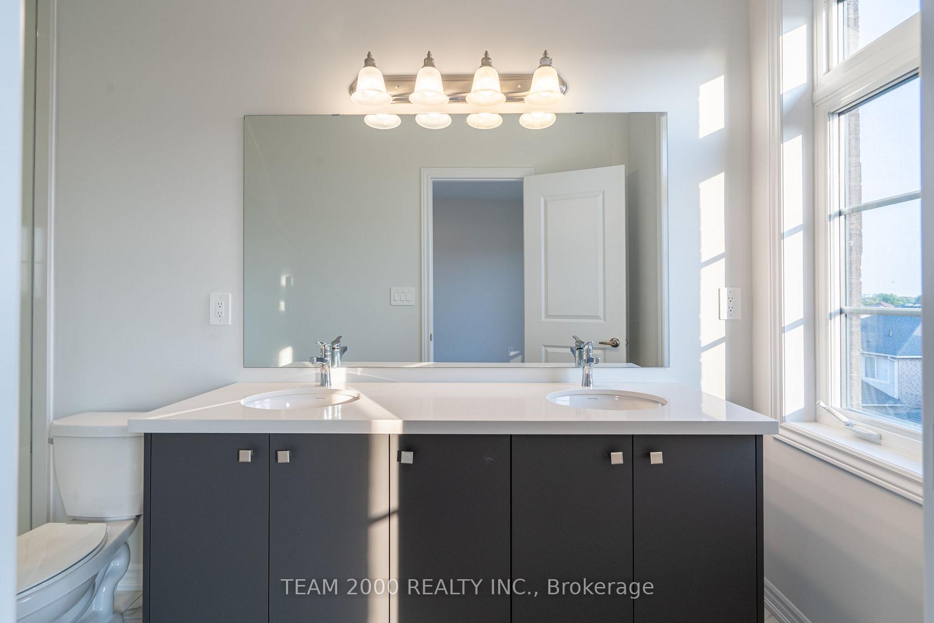 Photo 29 of 5971 Saigon Street, Mississauga, East Credit — HOMEH