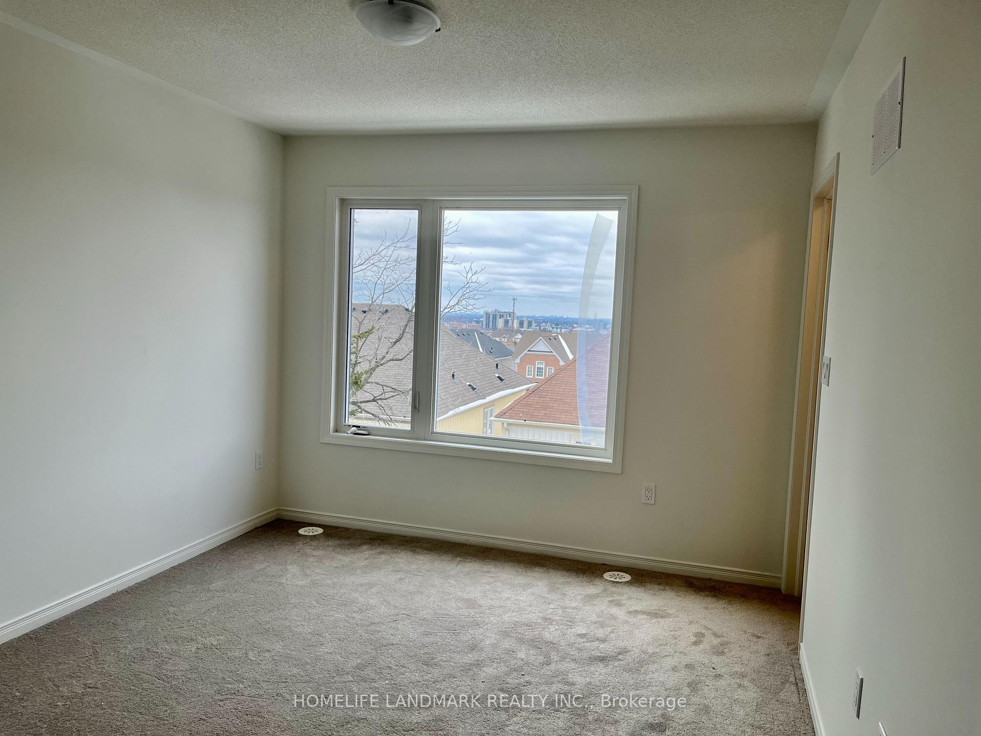 Photo 13 of 1420 Coral Springs Path, Oshawa, Taunton — HOMEH