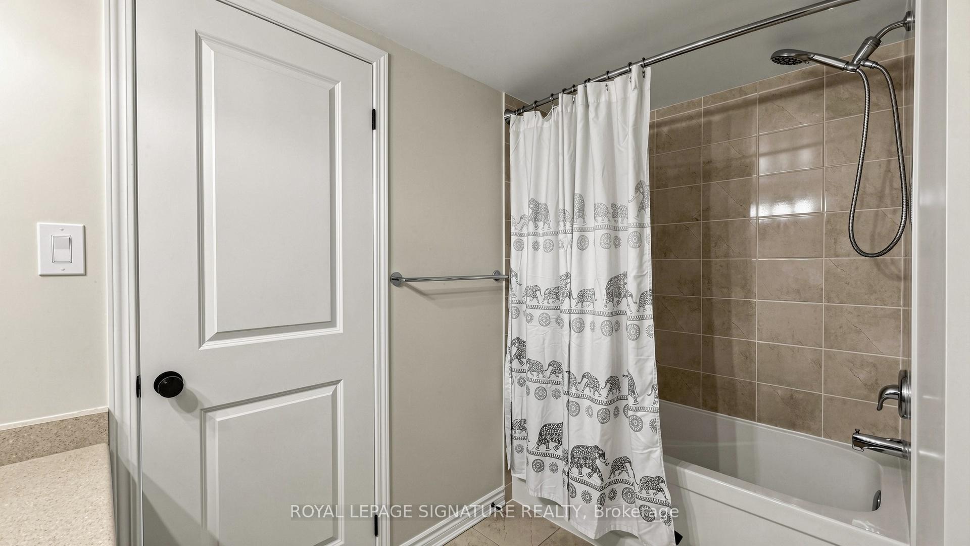 Photo 23 of Unit 10, 35 Heron Park Place, Scarborough, West Hill — HOMEH