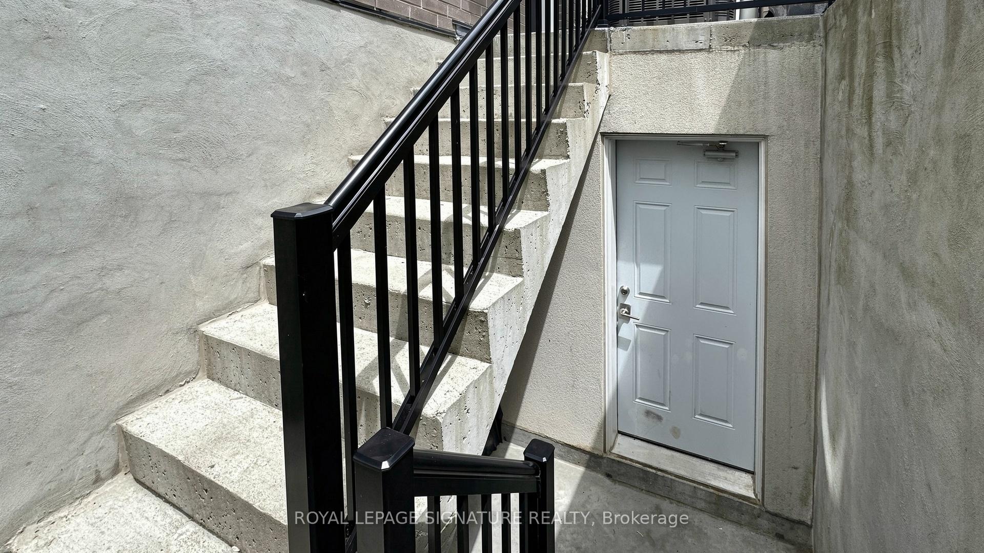 Photo 35 of Unit 10, 35 Heron Park Place, Scarborough, West Hill — HOMEH