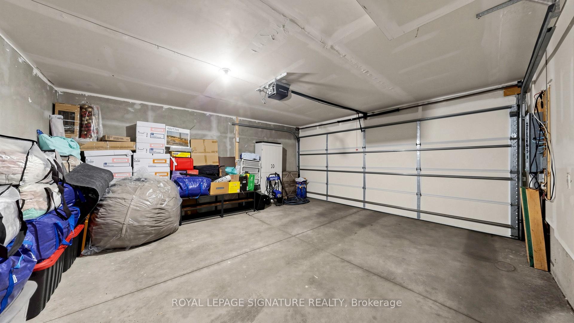 Photo 36 of Unit 10, 35 Heron Park Place, Scarborough, West Hill — HOMEH