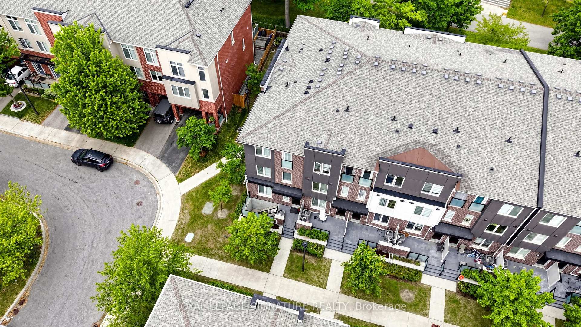 Photo 38 of Unit 10, 35 Heron Park Place, Scarborough, West Hill — HOMEH