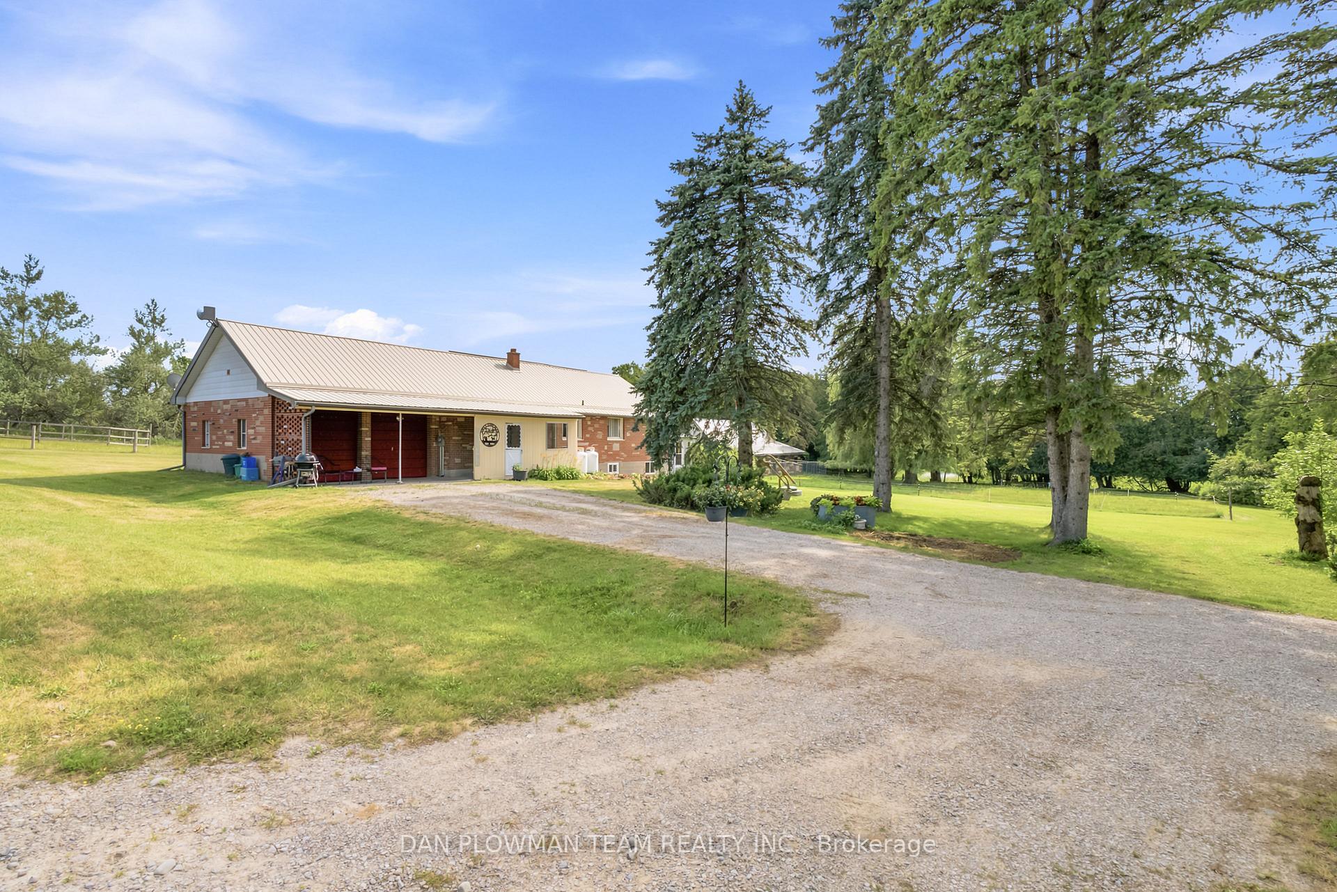 Photo 5 of 590S Brock Concession Rd 4, Brock, Rural Brock — HOMEH