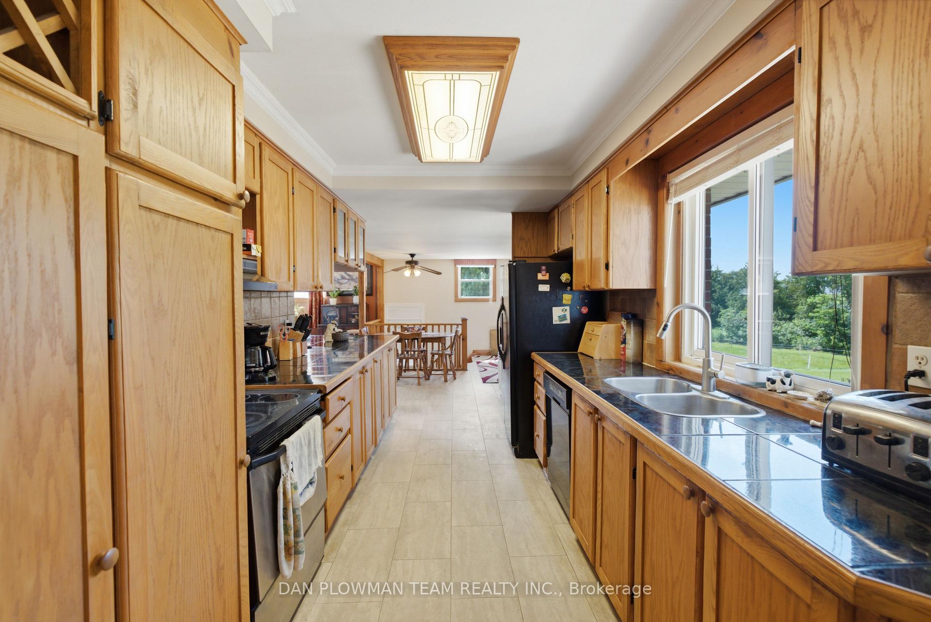 Photo 9 of 590S Brock Concession Rd 4, Brock, Rural Brock — HOMEH