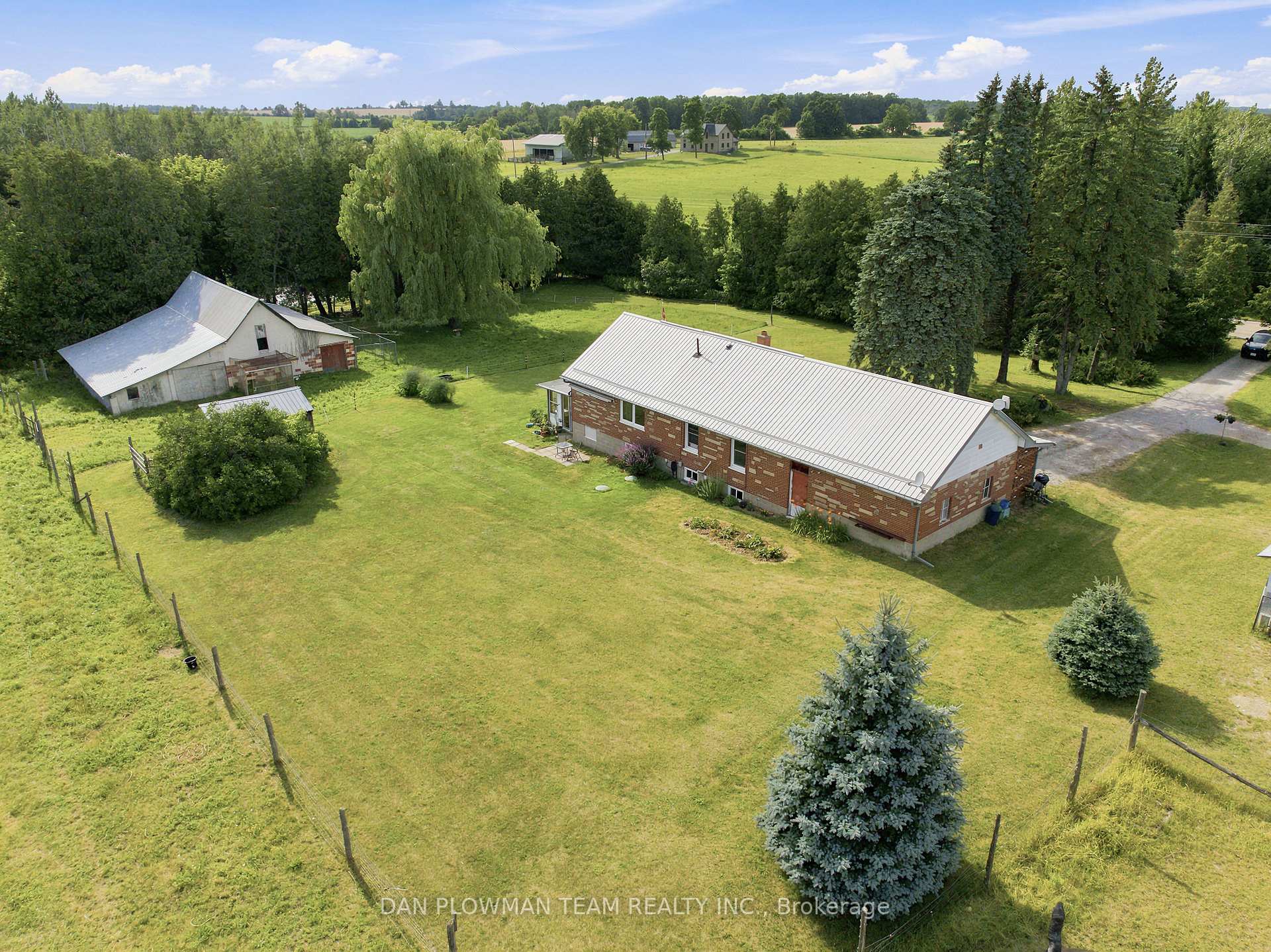 Photo 36 of 590S Brock Concession Rd 4, Brock, Rural Brock — HOMEH