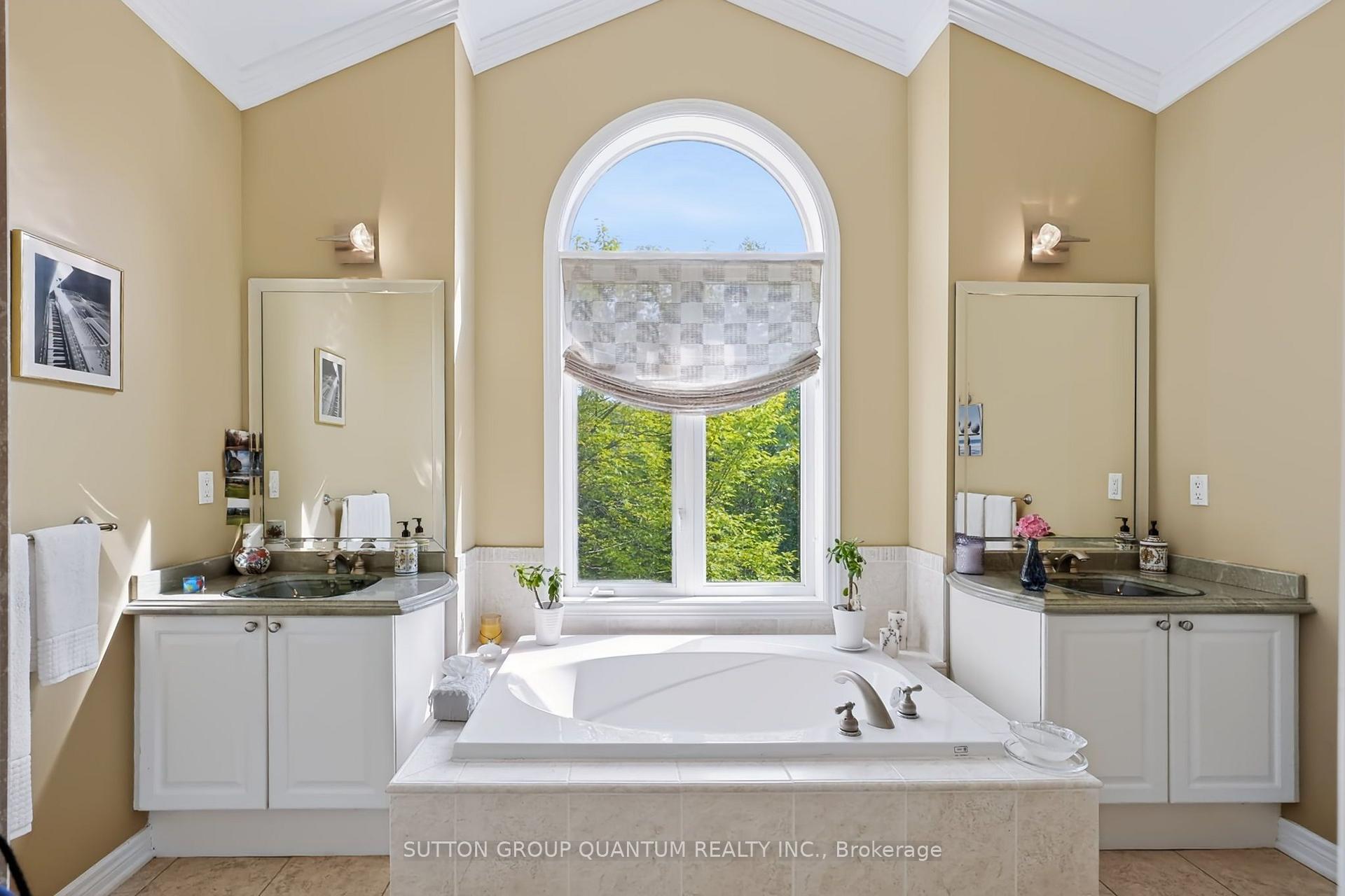 Photo 26 of 1536 Pinery Crescent, Oakville, Joshua Creek — HOMEH