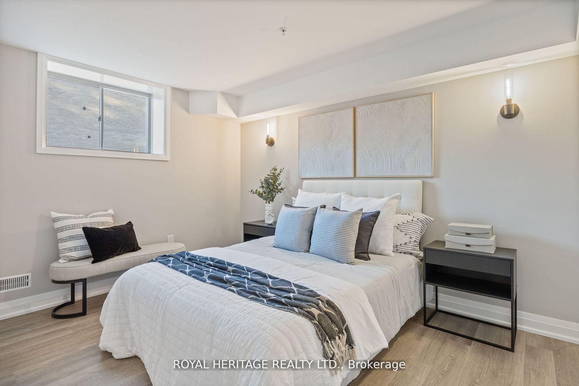 Photo 32 of 7 Inverlynn Way, Whitby, Lynde Creek — HOMEH