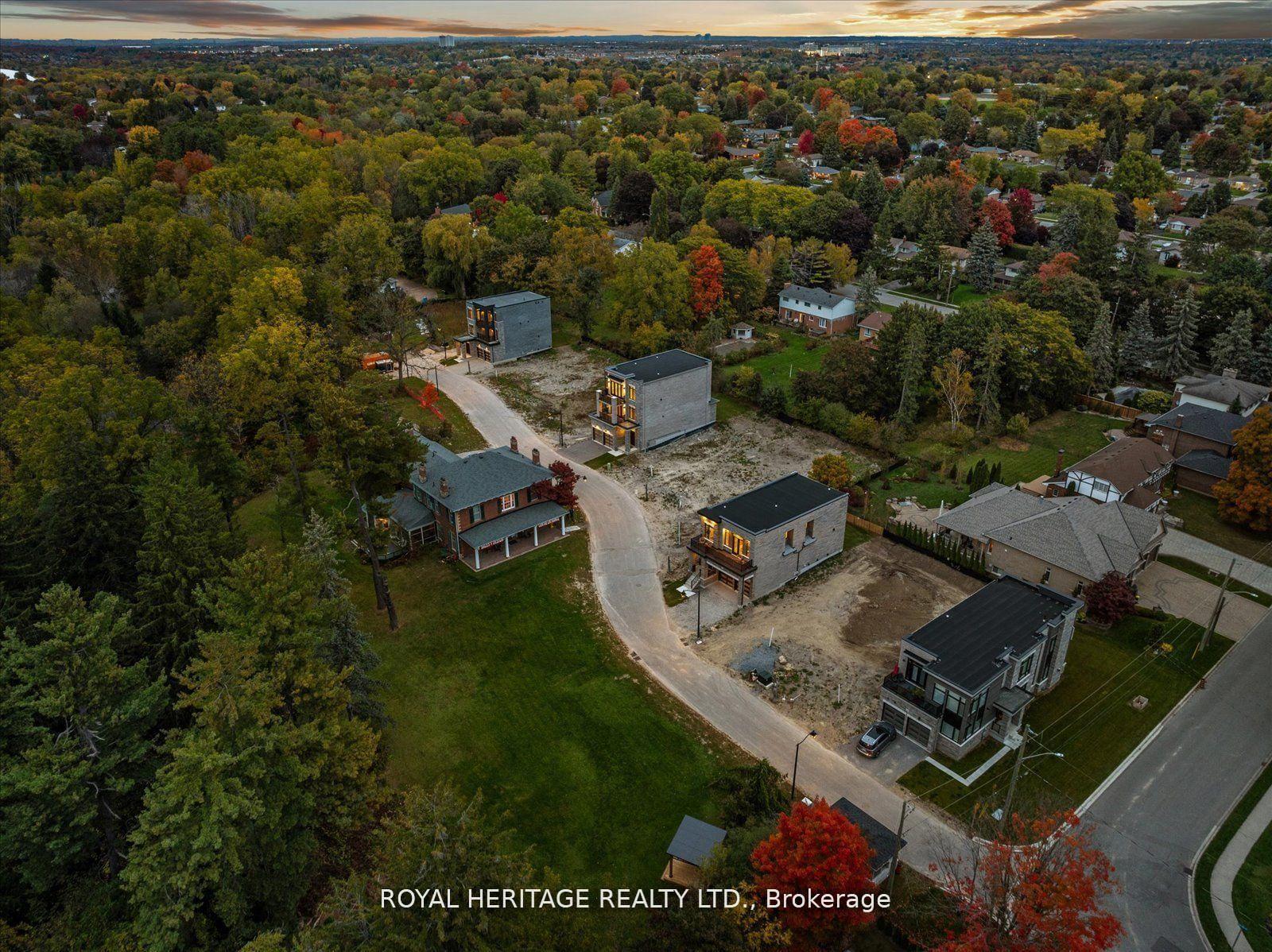Photo 35 of 7 Inverlynn Way, Whitby, Lynde Creek — HOMEH