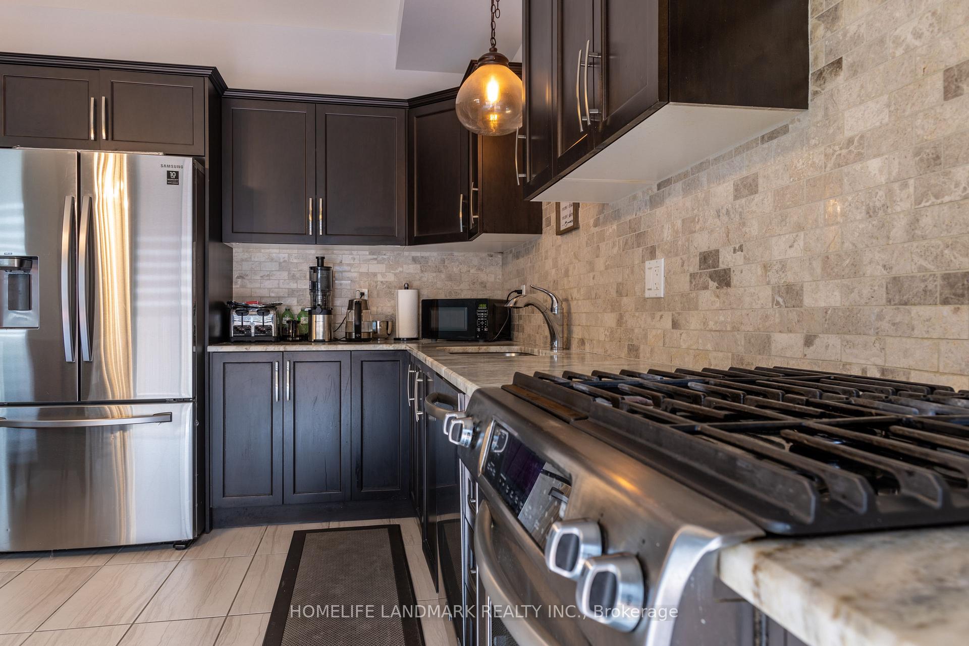 Photo 11 of Unit 19, 421 Kitty Murray Lane, Hamilton, Meadowlands — HOMEH
